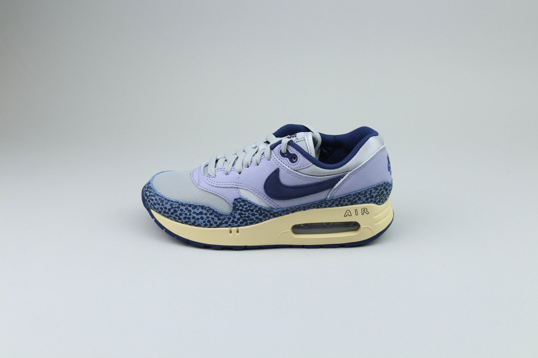 air max 1 safari blue