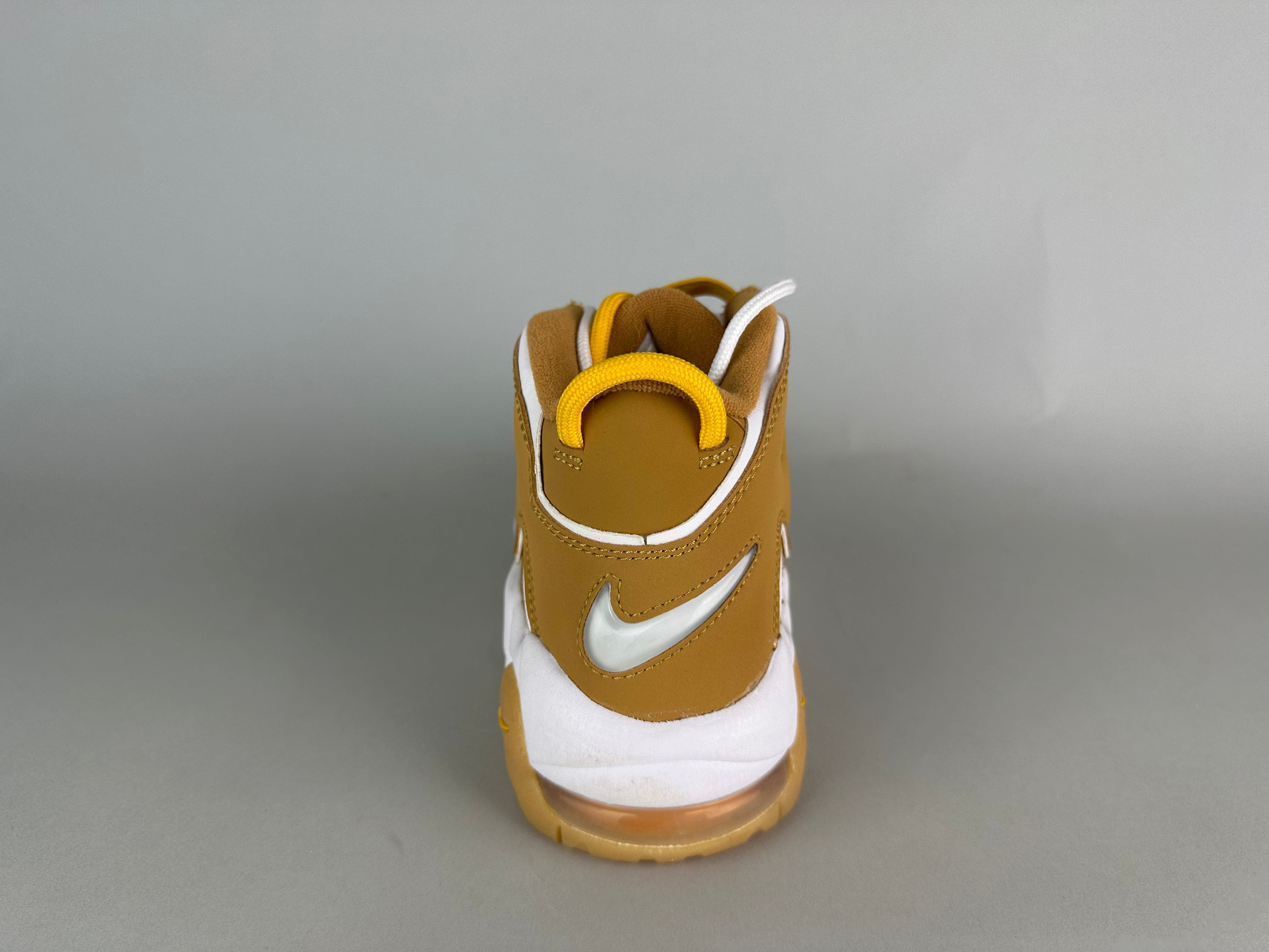 Nike Air More Uptempo GS 'Wheat' - Size 39 (ARCHIVE)