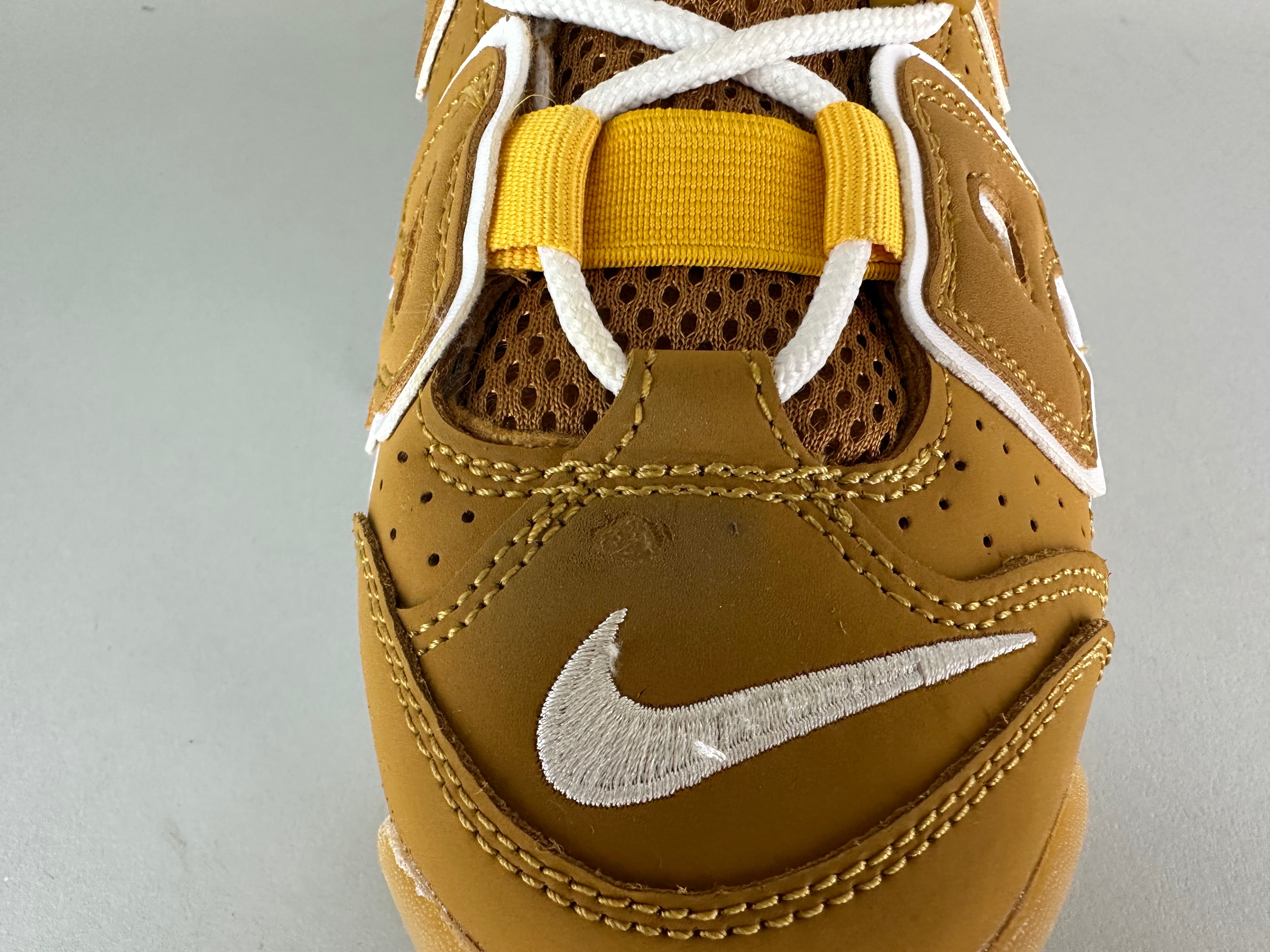Nike Air More Uptempo GS 'Wheat' - Size 39 (ARCHIVE)