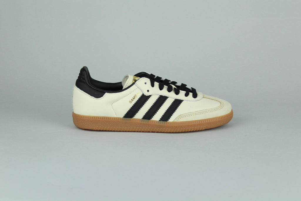 Adidas Samba OG Cream White Sand Strata women's sneakers side view, white and beige color scheme, classic low-top design, casual athletic footwear, vintage-inspired style