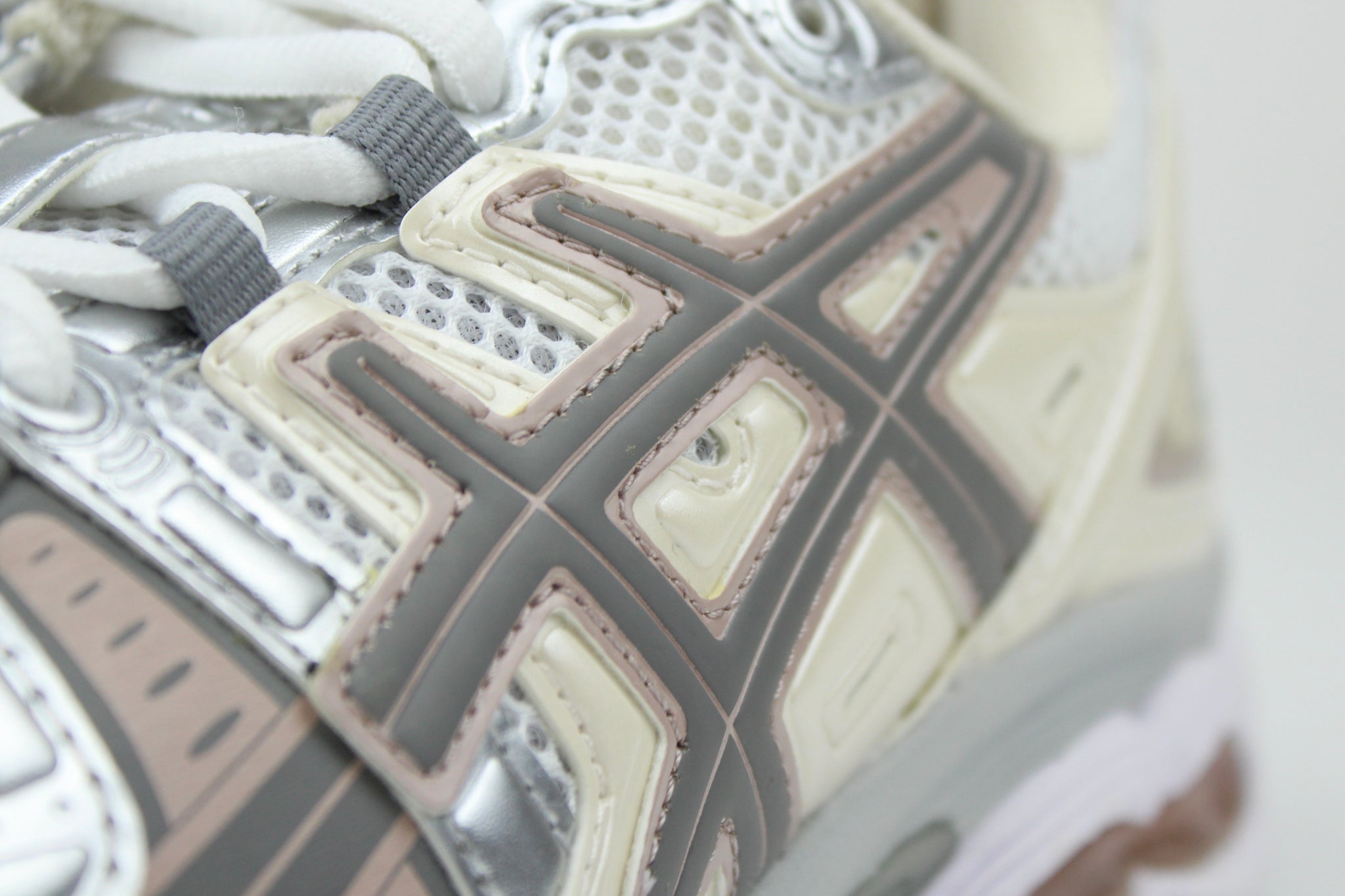 ASICS Gel-Nimbus 9 'White Oatmeal' (Women's) – The Attic