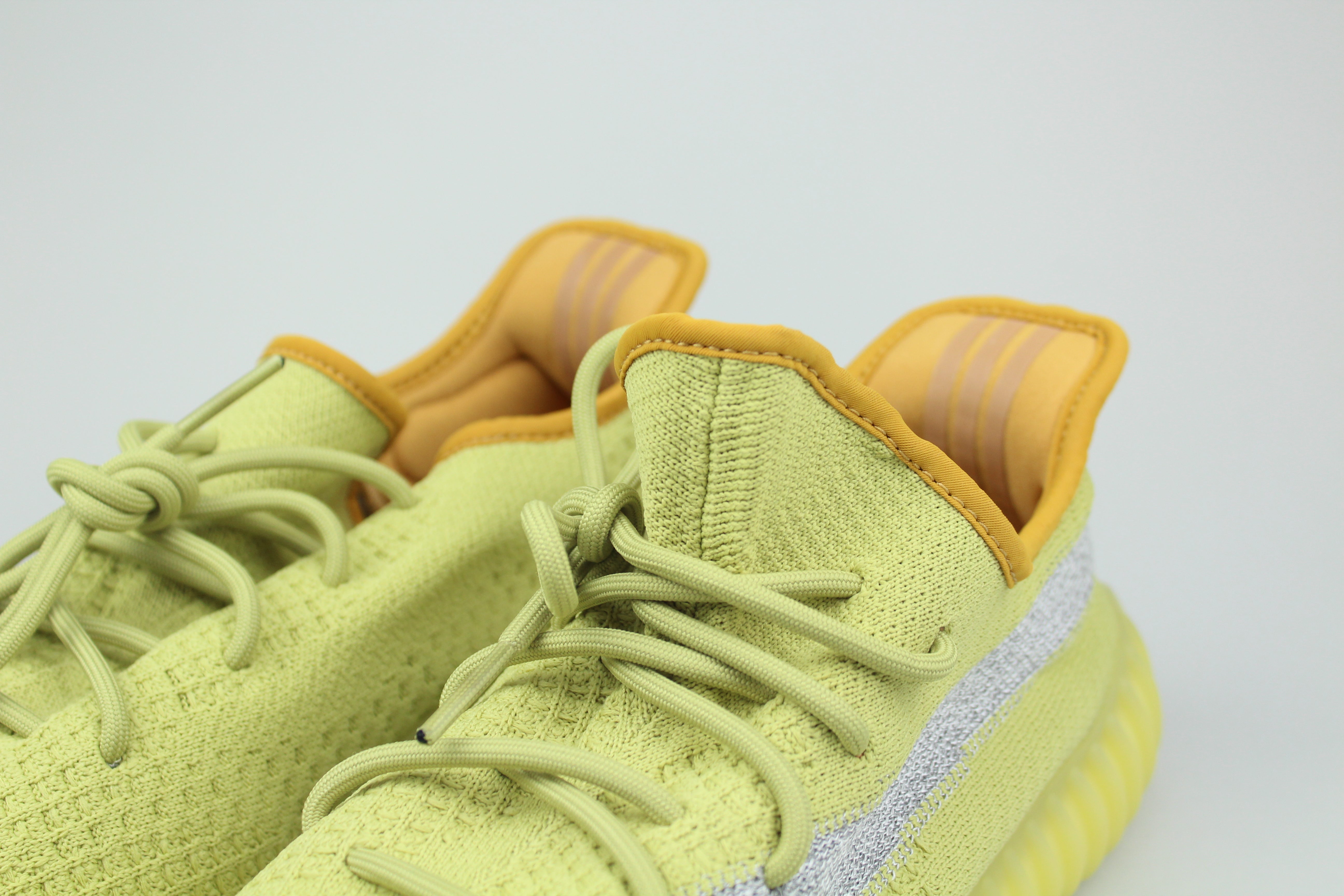 Yeezy Boost 350 V2 'Marsh' (2020) - Size 46 2/3 (ARCHIVE) The Attic Yeezy Boost 350 V2 'Marsh' (2020) - Size 46 2/3 (ARCHIVE) The Attic