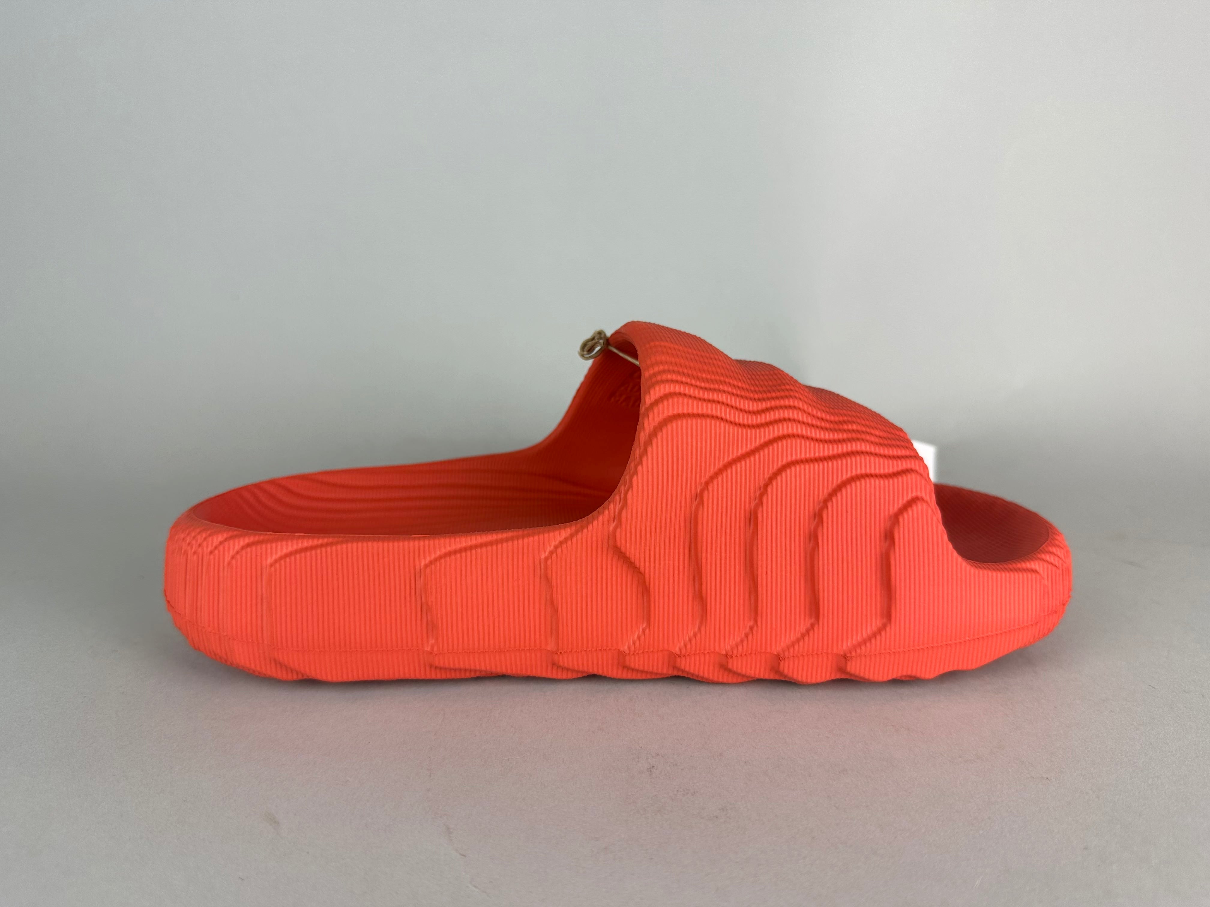 Adidas Adilette 22 Slides 'Preloved Red' - Size 37 (ARCHIVE)