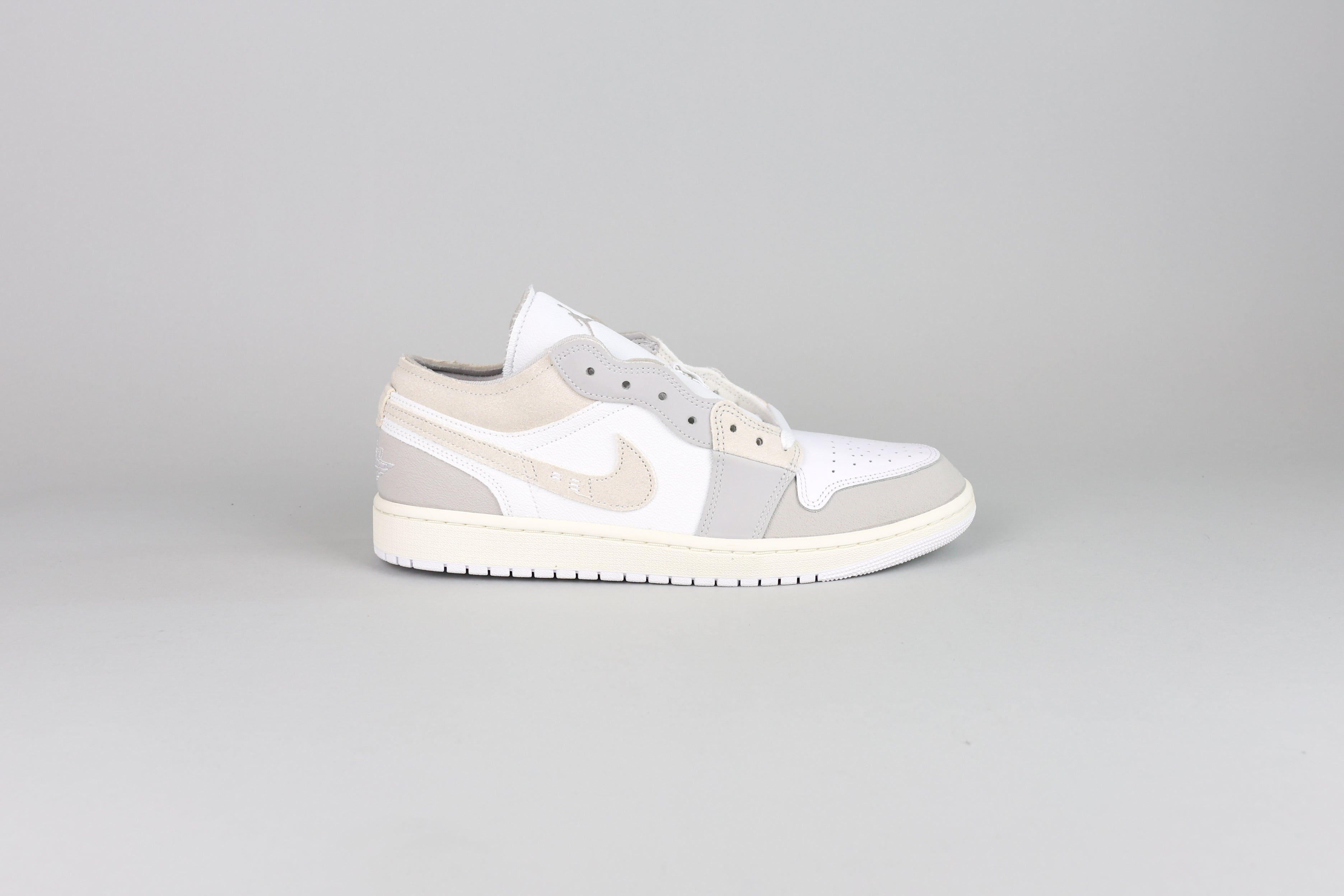 Jordan 1 Low SE Craft Inside Out Tech Grey - Size 44 (ARCHIVE)-8767442551114-The Attic