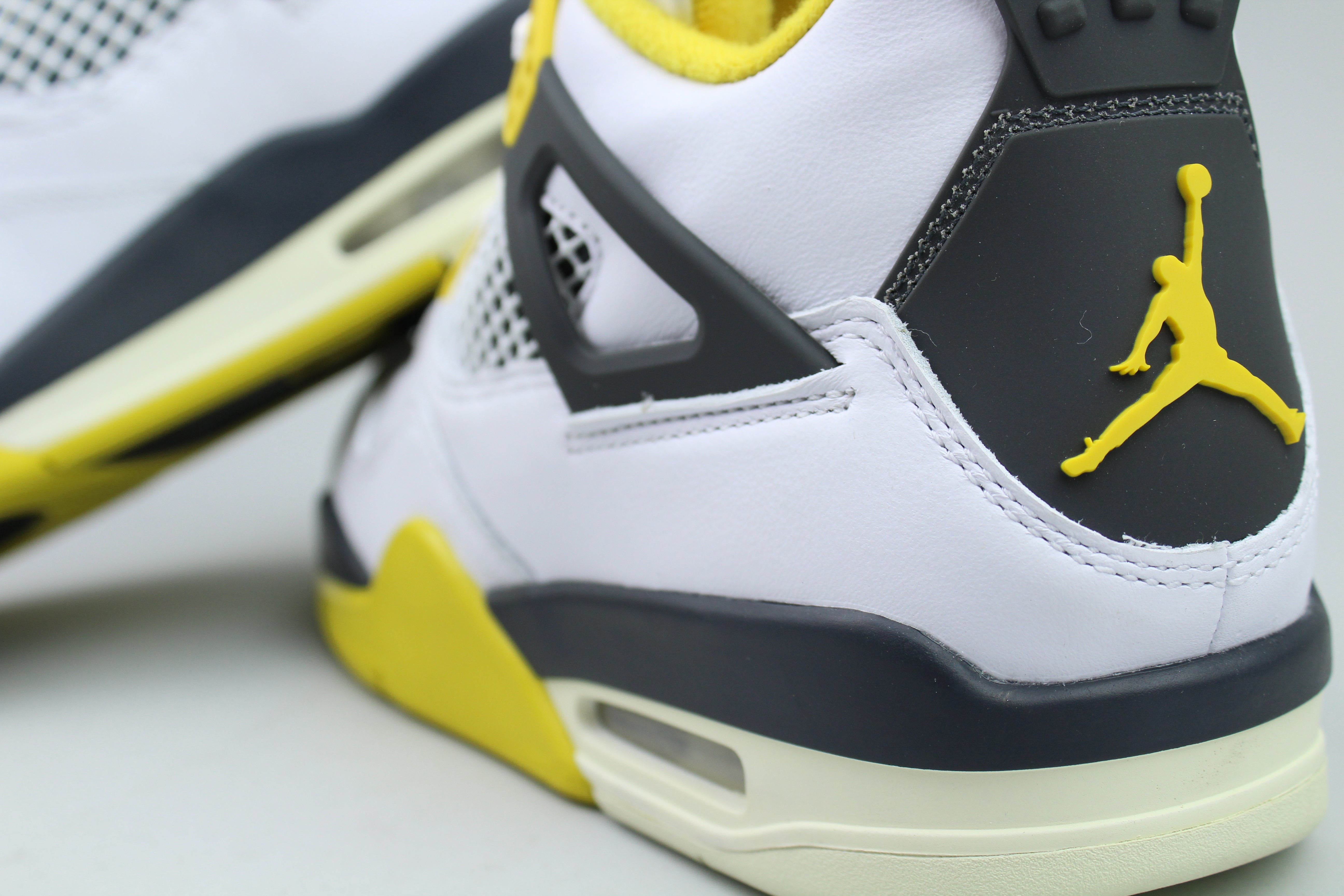 Air Jordan 4 'Vivid Sulfur'-9315875422538-The Attic