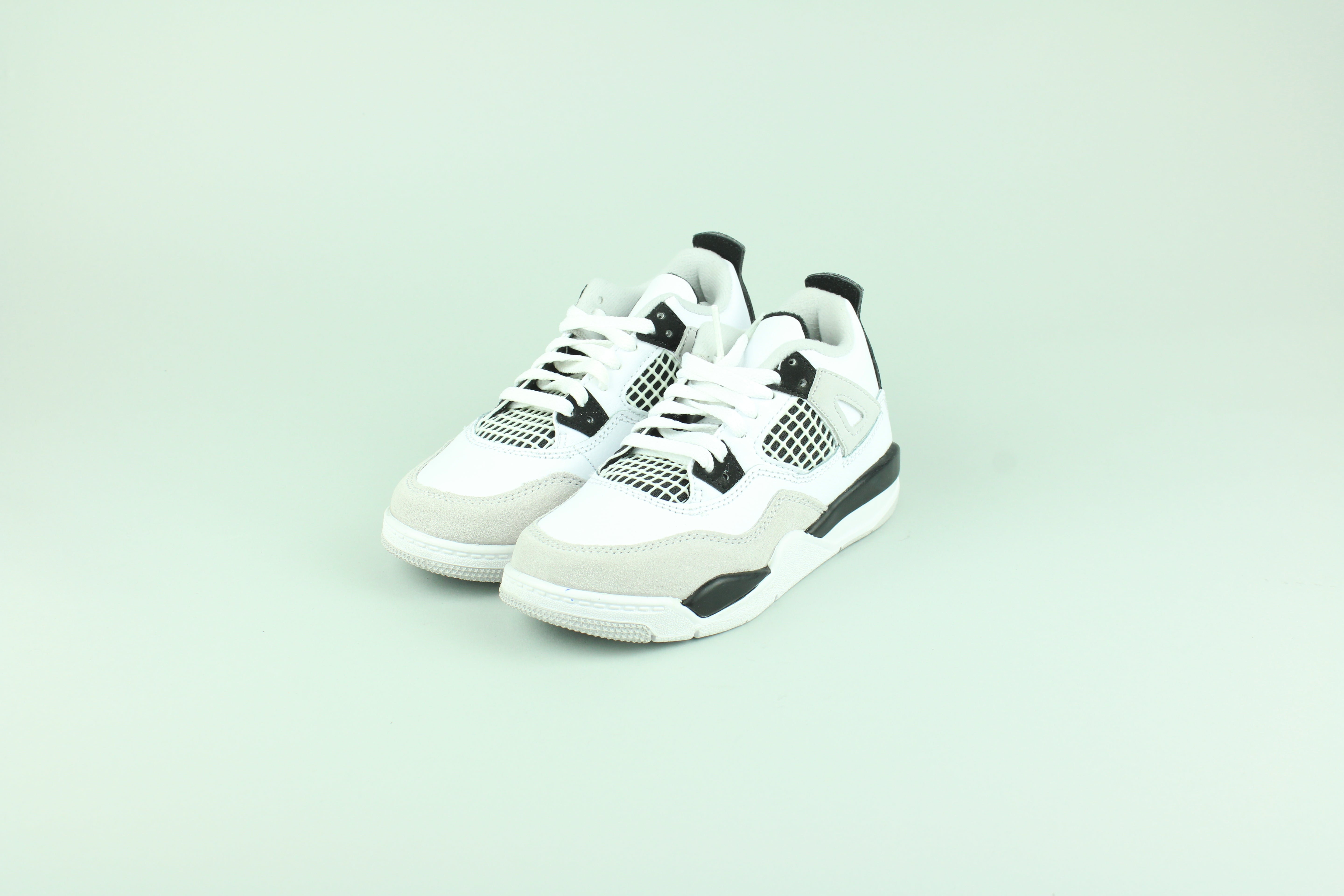 Air Jordan 4 Retro PS 'Military Black' - Talla 28,5 (ARCHIVE)