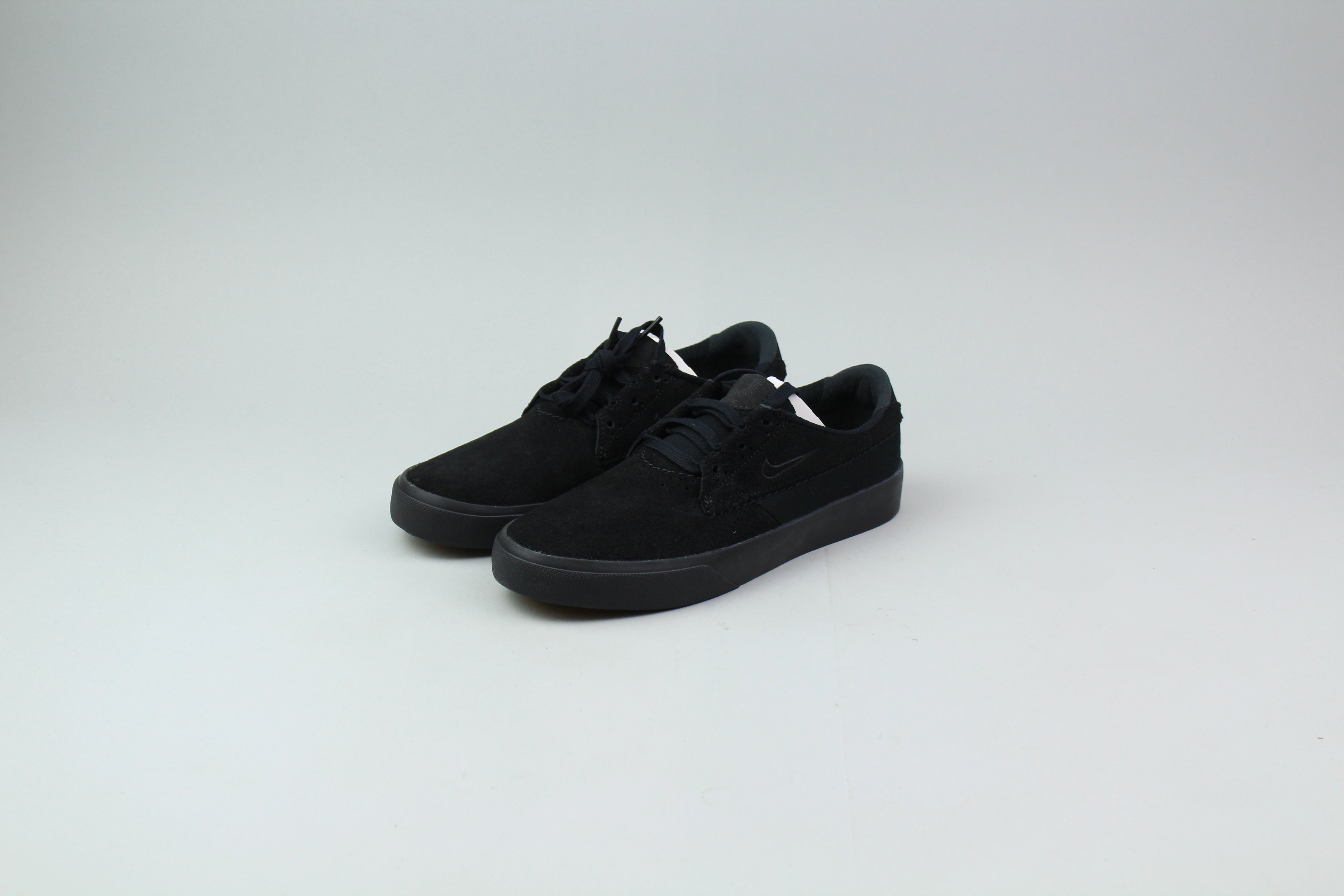 Nike SB Shane - Size 39 (ARCHIVE)-9377647788362-The Attic