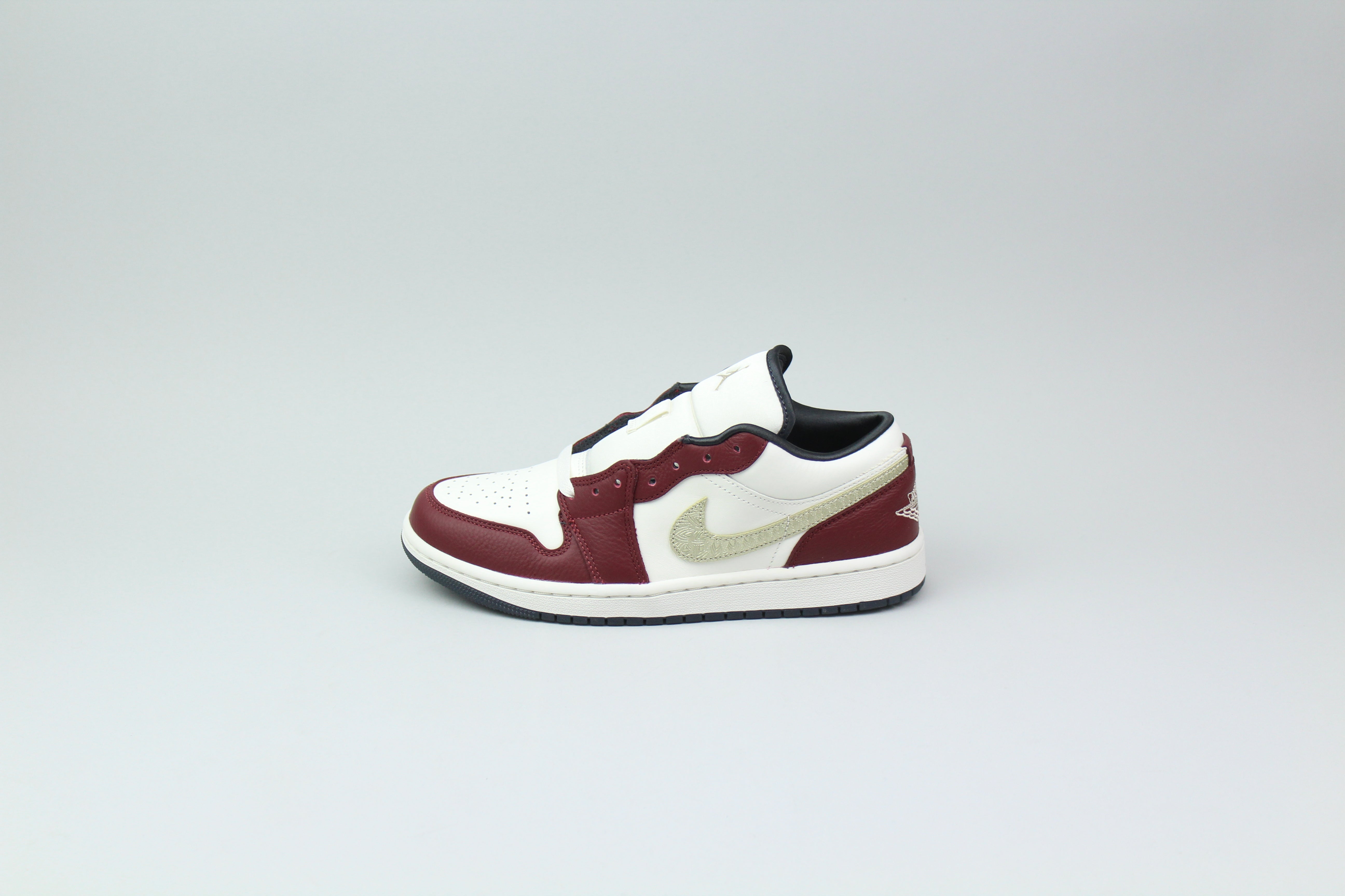 Air Jordan 1 Low 'Chinese New Year 2024'-9404030976330-The Attic