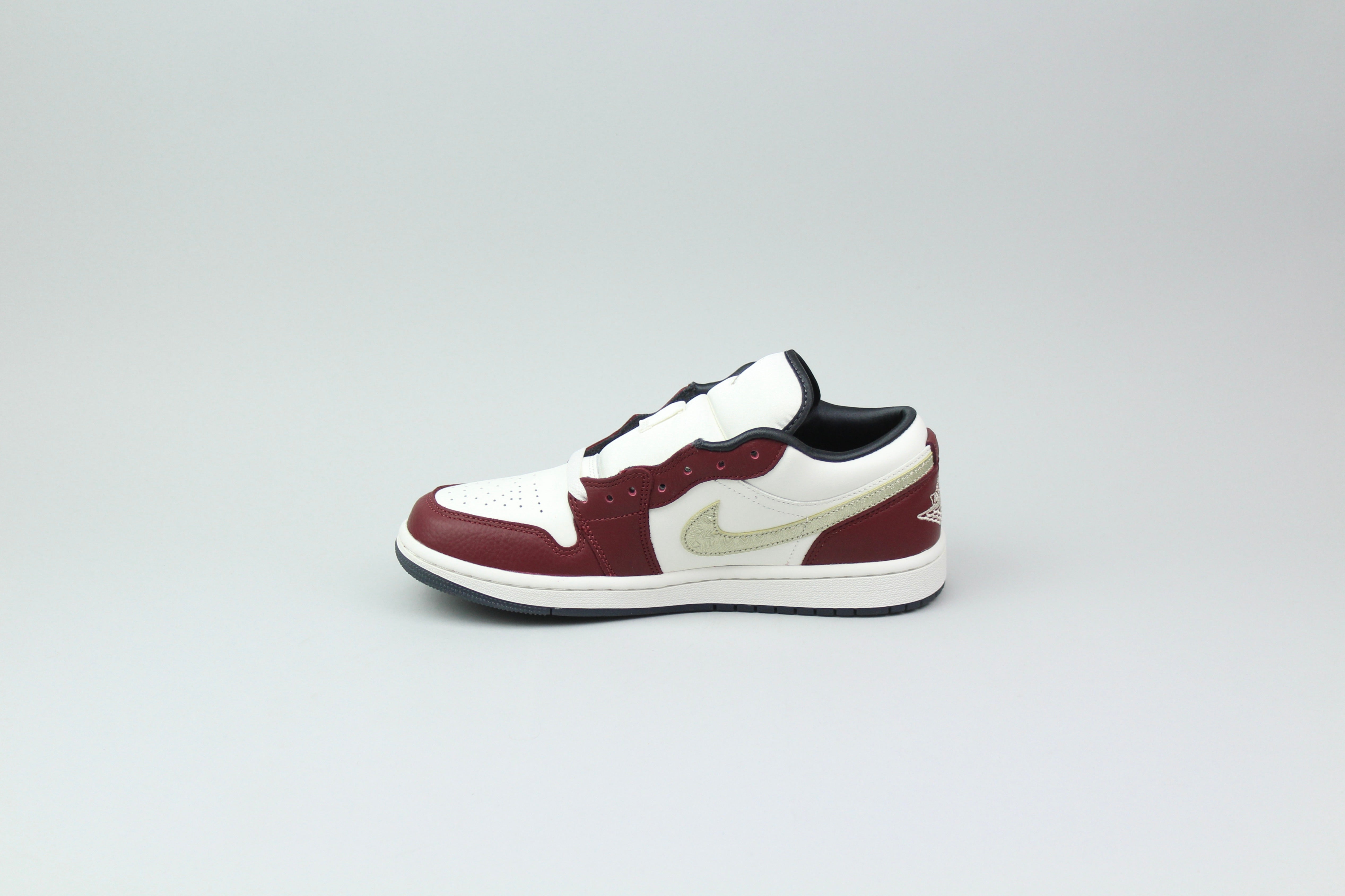 Air Jordan 1 Low 'Chinese New Year 2024'-9404030976330-The Attic