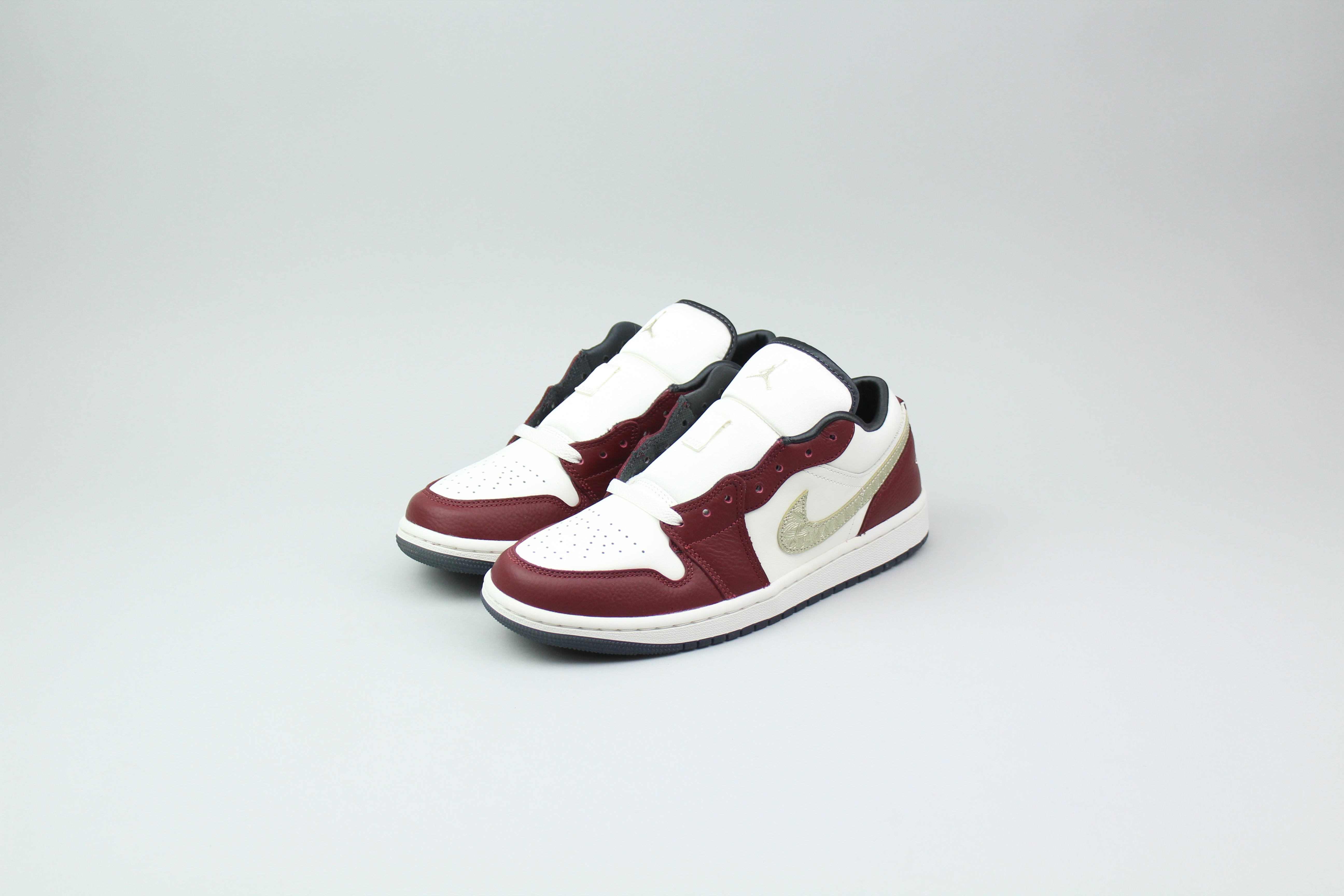 Air Jordan 1 Low 'Chinese New Year 2024'-9404030976330-The Attic