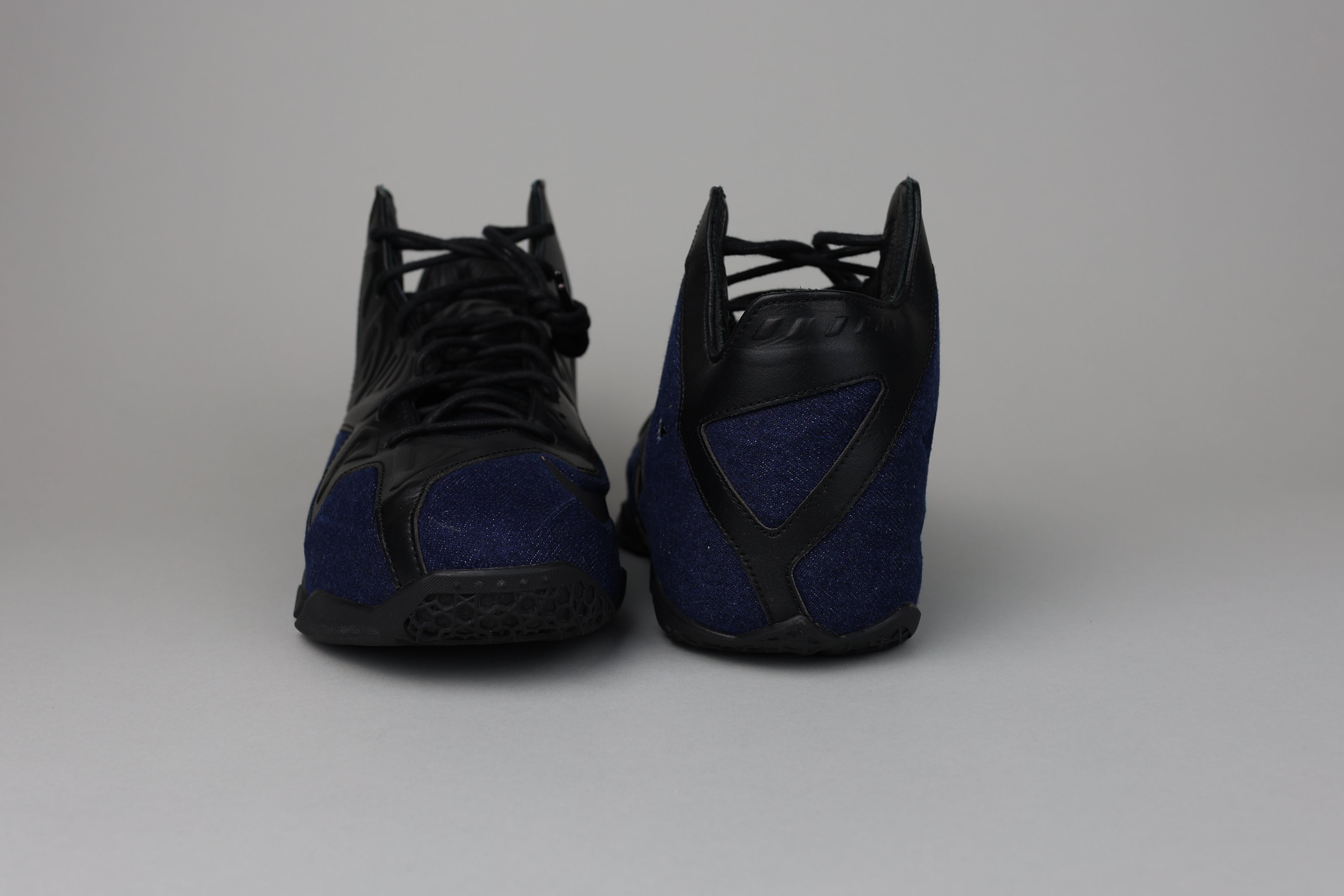Nike LeBron 11 EXT Denim - size 43 (ARCHIVE)-8644486922570-The Attic