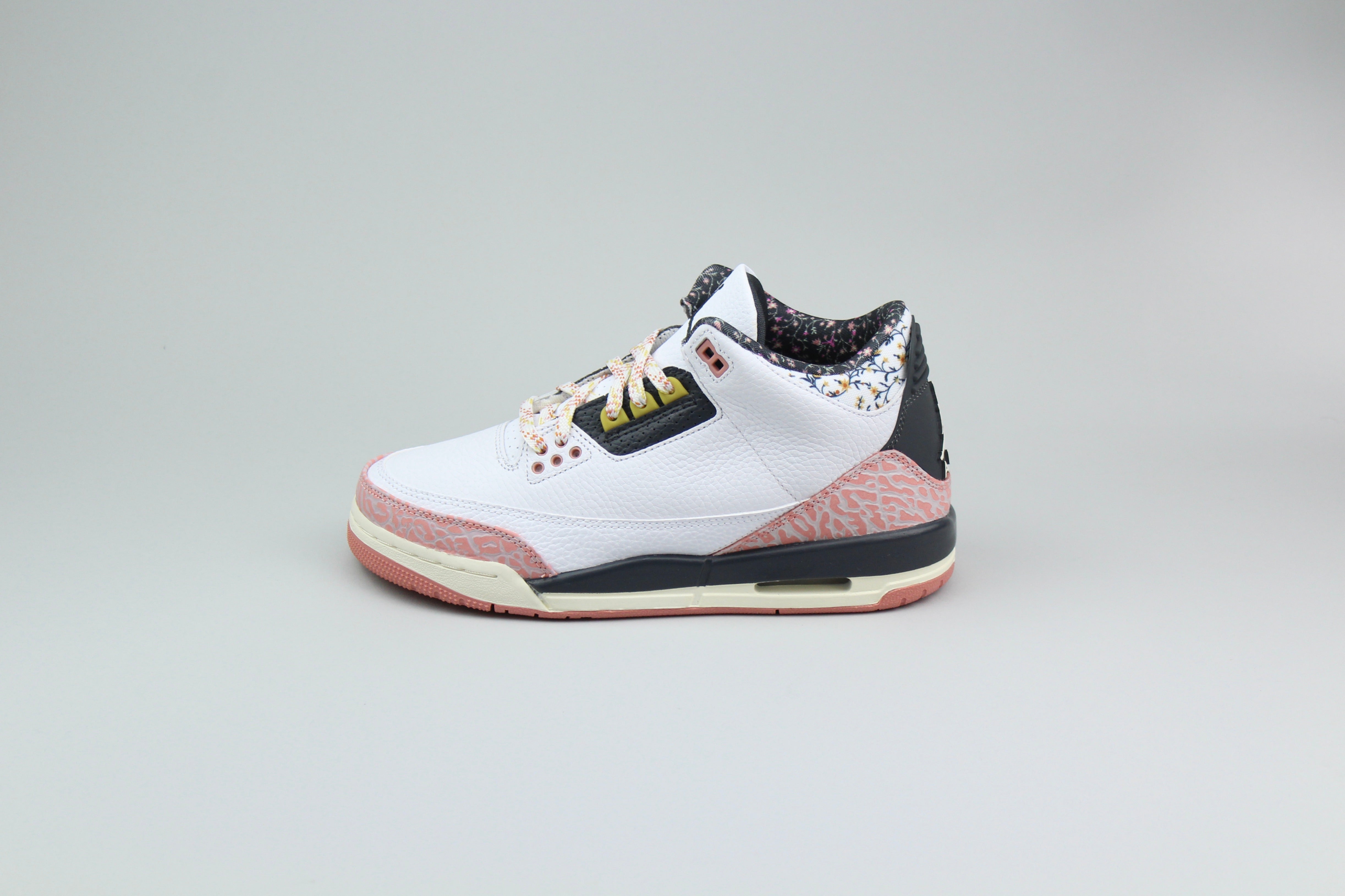 Air Jordan 3 'Vintage Floral' (GS)-9469472899402-The Attic
