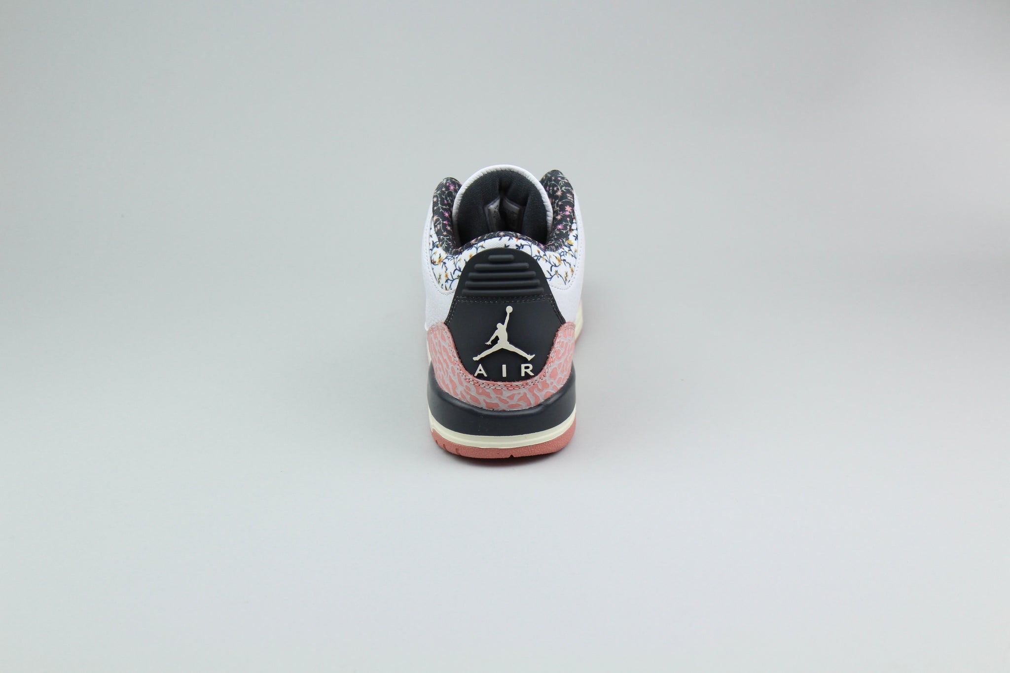 Air Jordan 3 'Vintage Floral' (GS) – The Attic