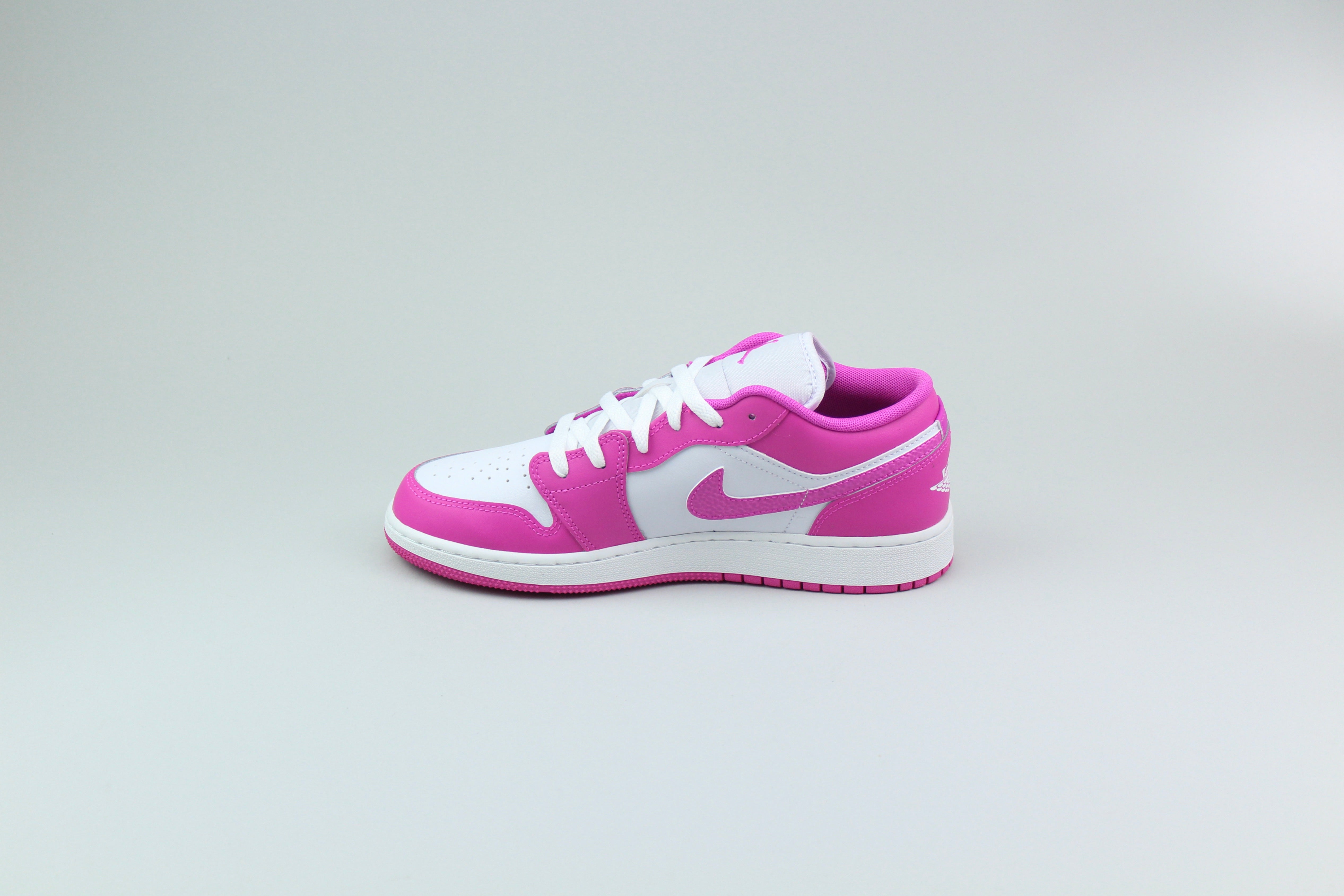 Air Jordan 1 Low 'Fire Pink' (GS)-9473942782282-The Attic