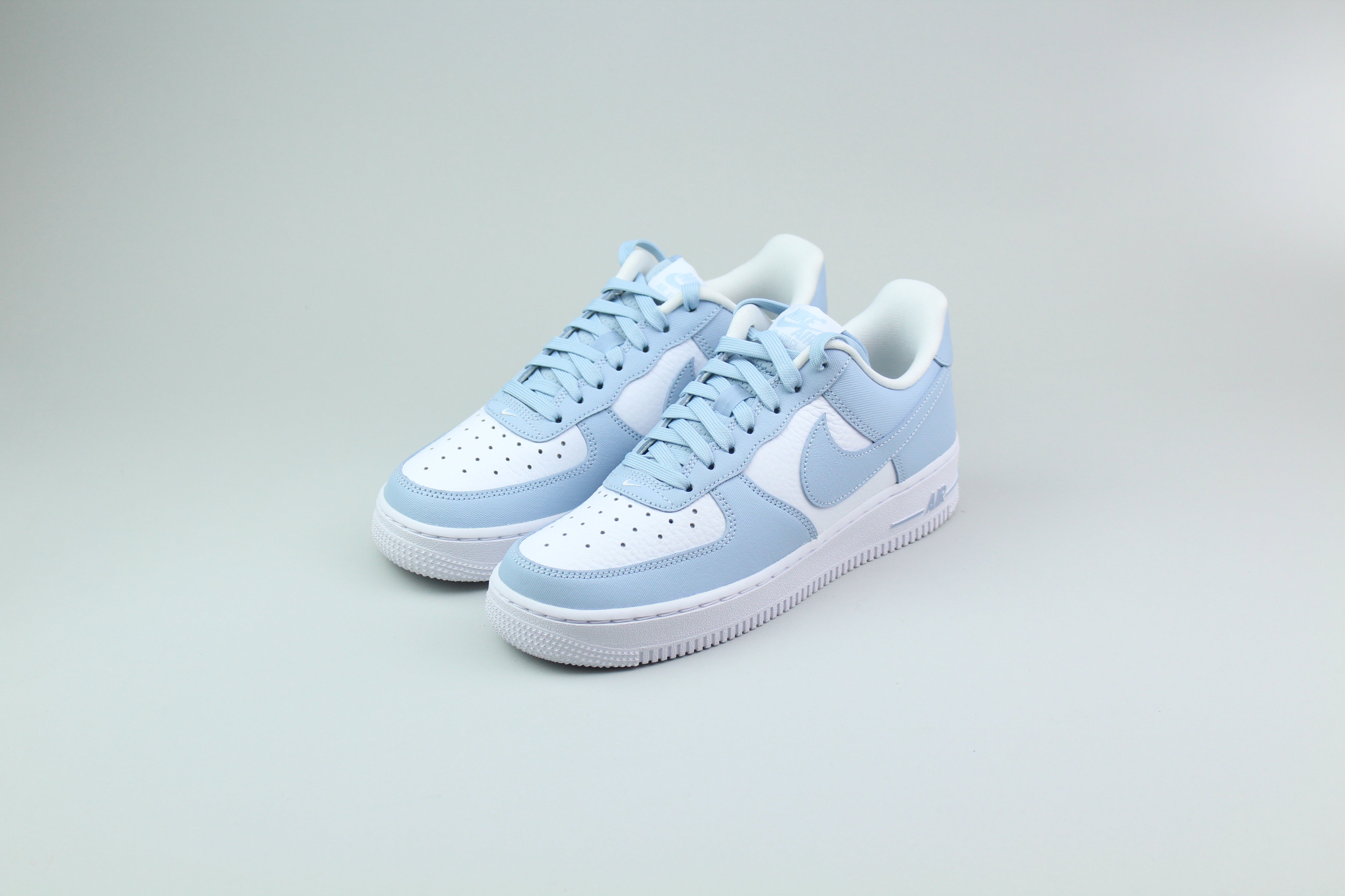 Nike Air Force Low 'Baby Blue' – The Attic