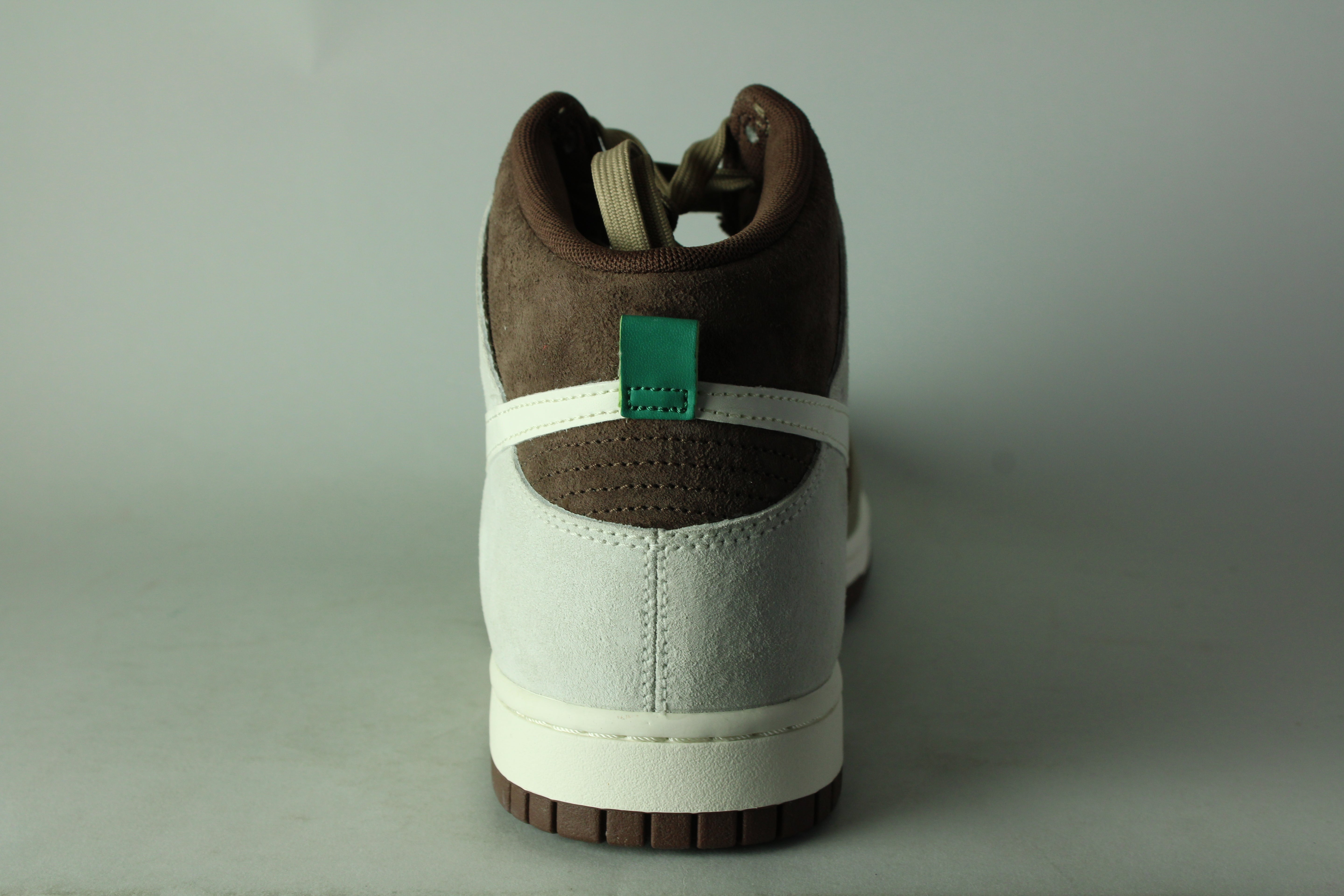 Nike Dunk High 'Light Chocolate' - Size 45 (ARCHIVE)