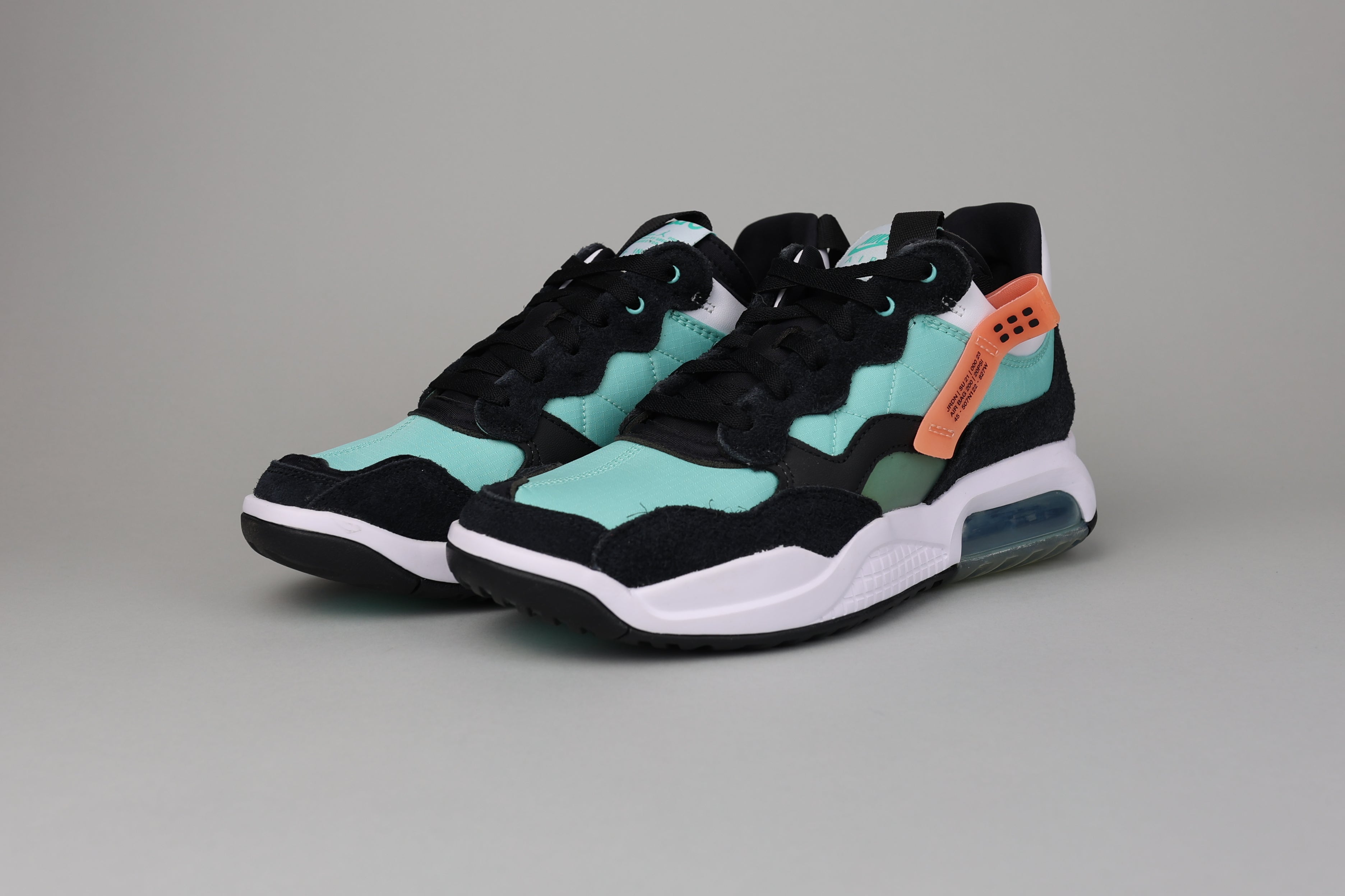 Jordan MA2 Tropical Twist - size 42.5 (ARCHIVE)-8644555997514-The Attic