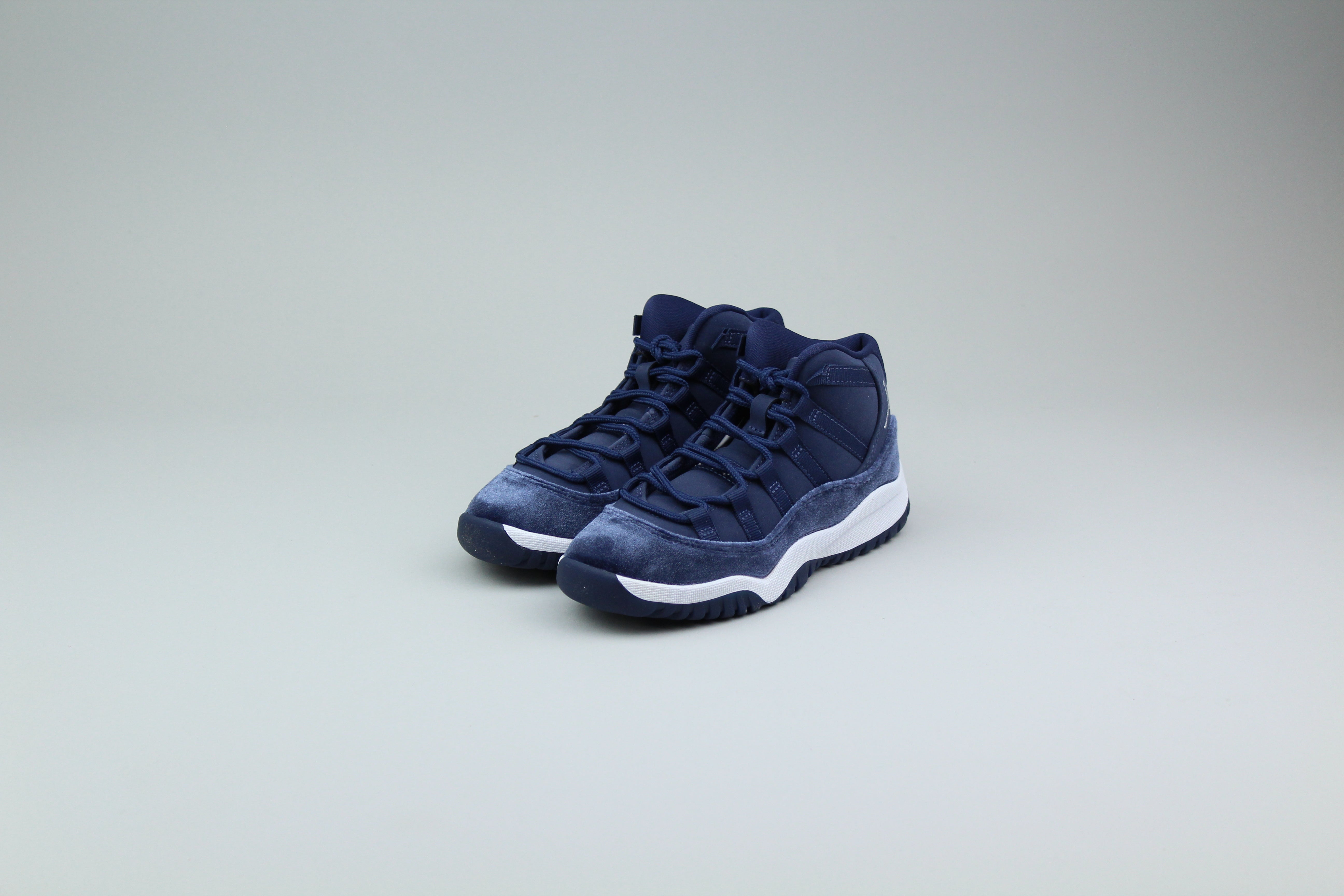 Air Jordan 11 Retro 'Midnight Navy' (PS) - Size 30 (ARCHIVE)-9520226107722-The Attic