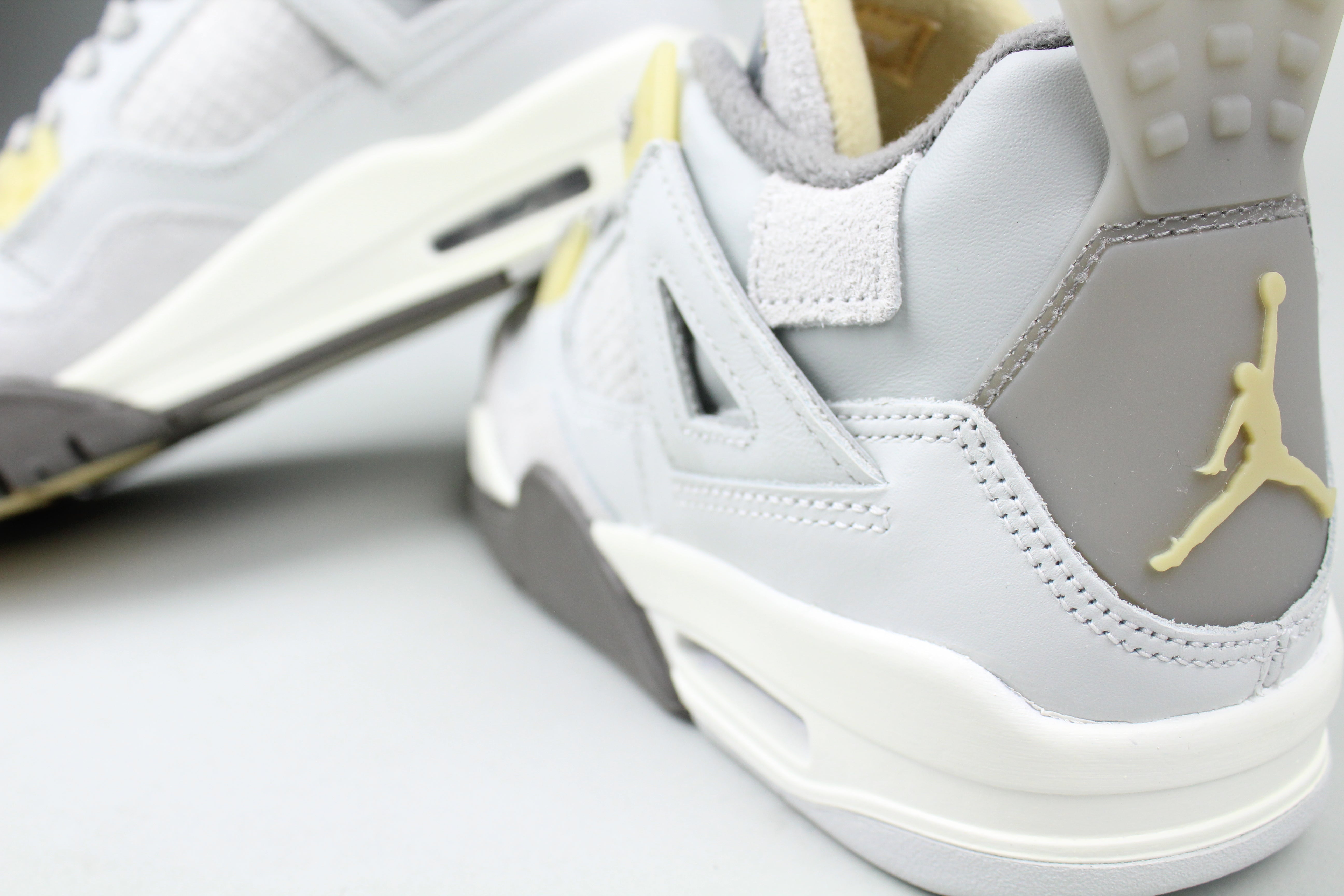 Air Jordan 4 Retro SE Craft 'Photon Dust' (GS)-8434142970186-The Attic
