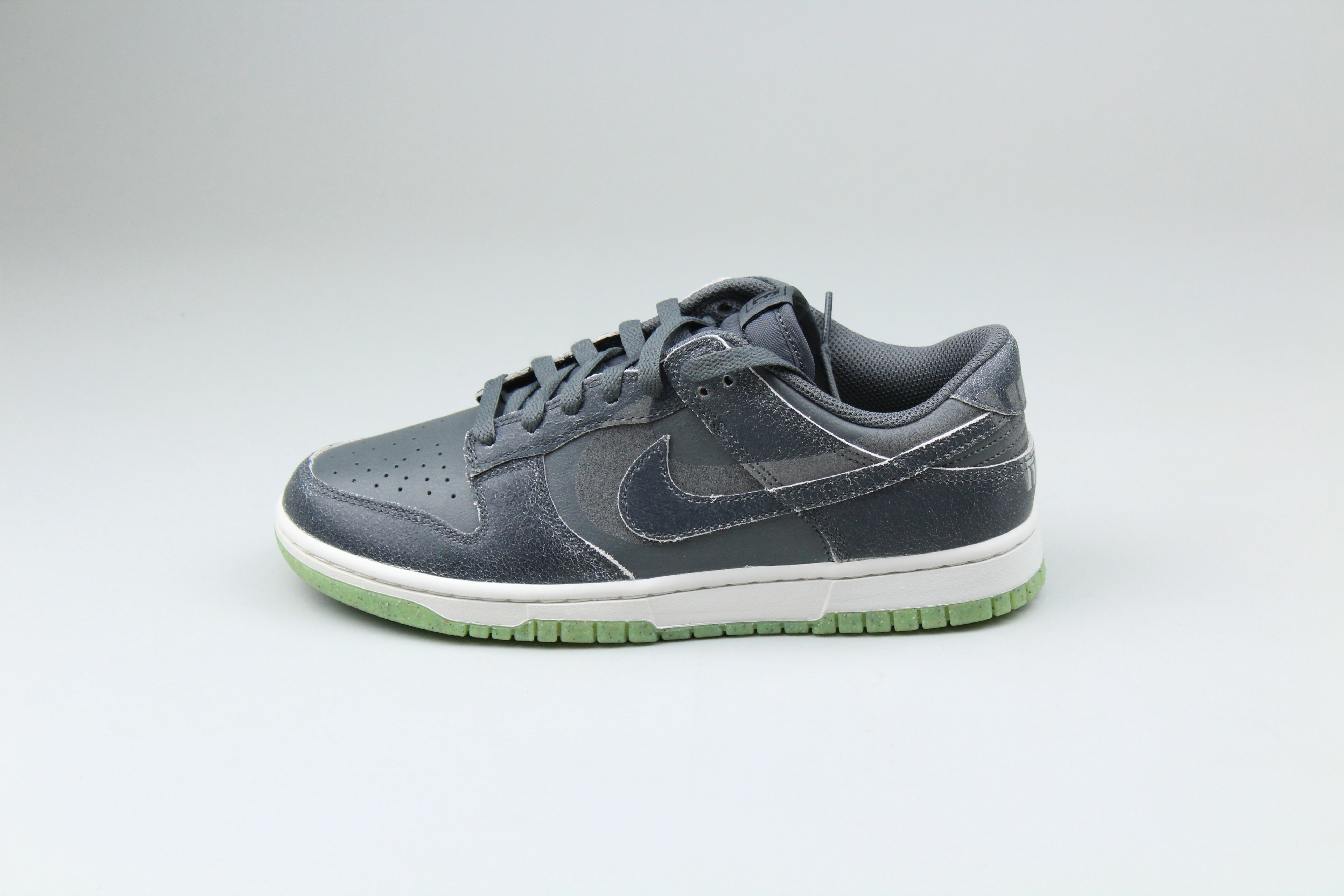 Nike Dunk Low Retro PRM 'Halloween 2022'-8567994581322-The Attic