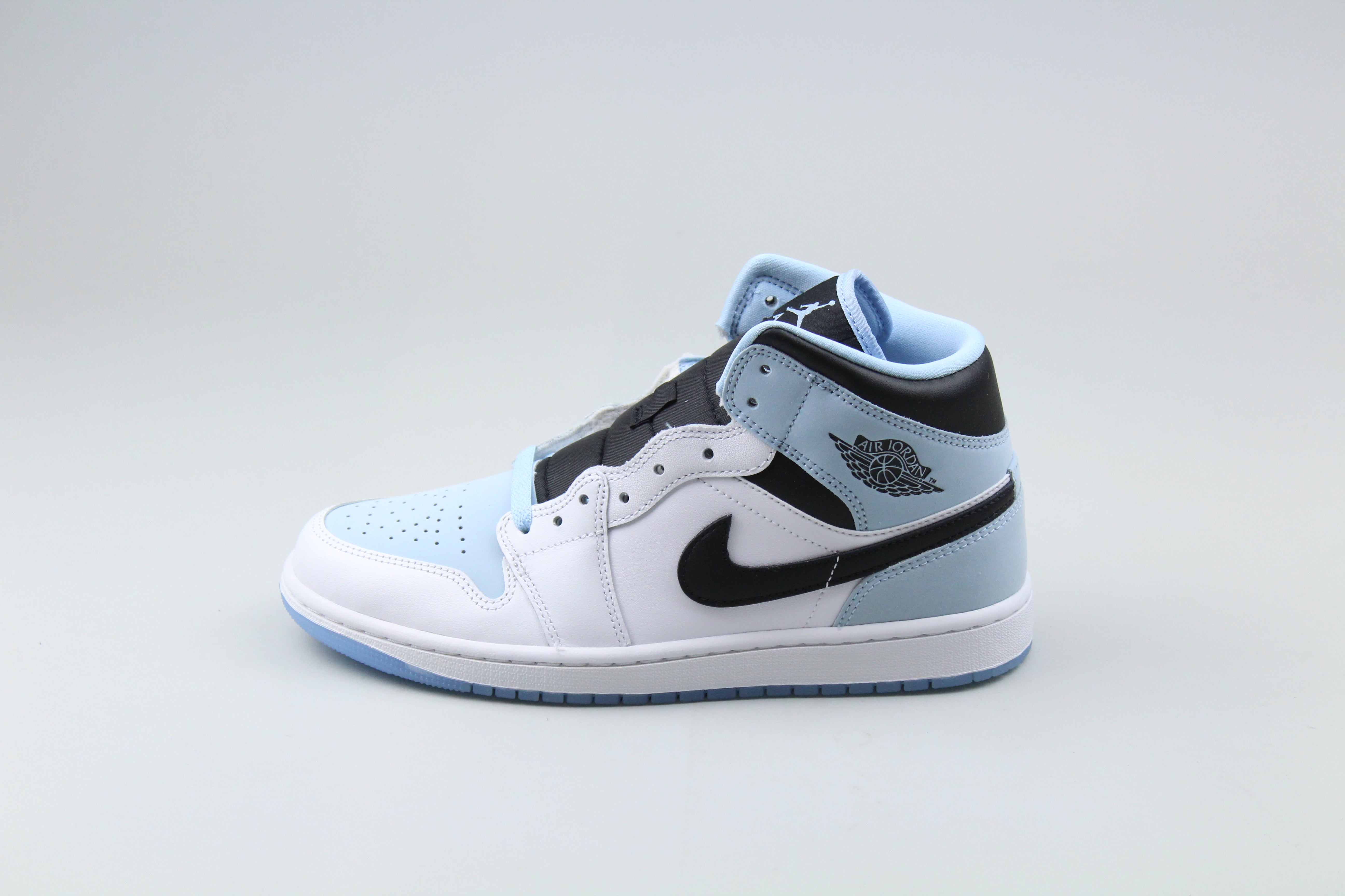 Jordan 1 Mid SE Ice Blue (2023)-8582943179082-The Attic