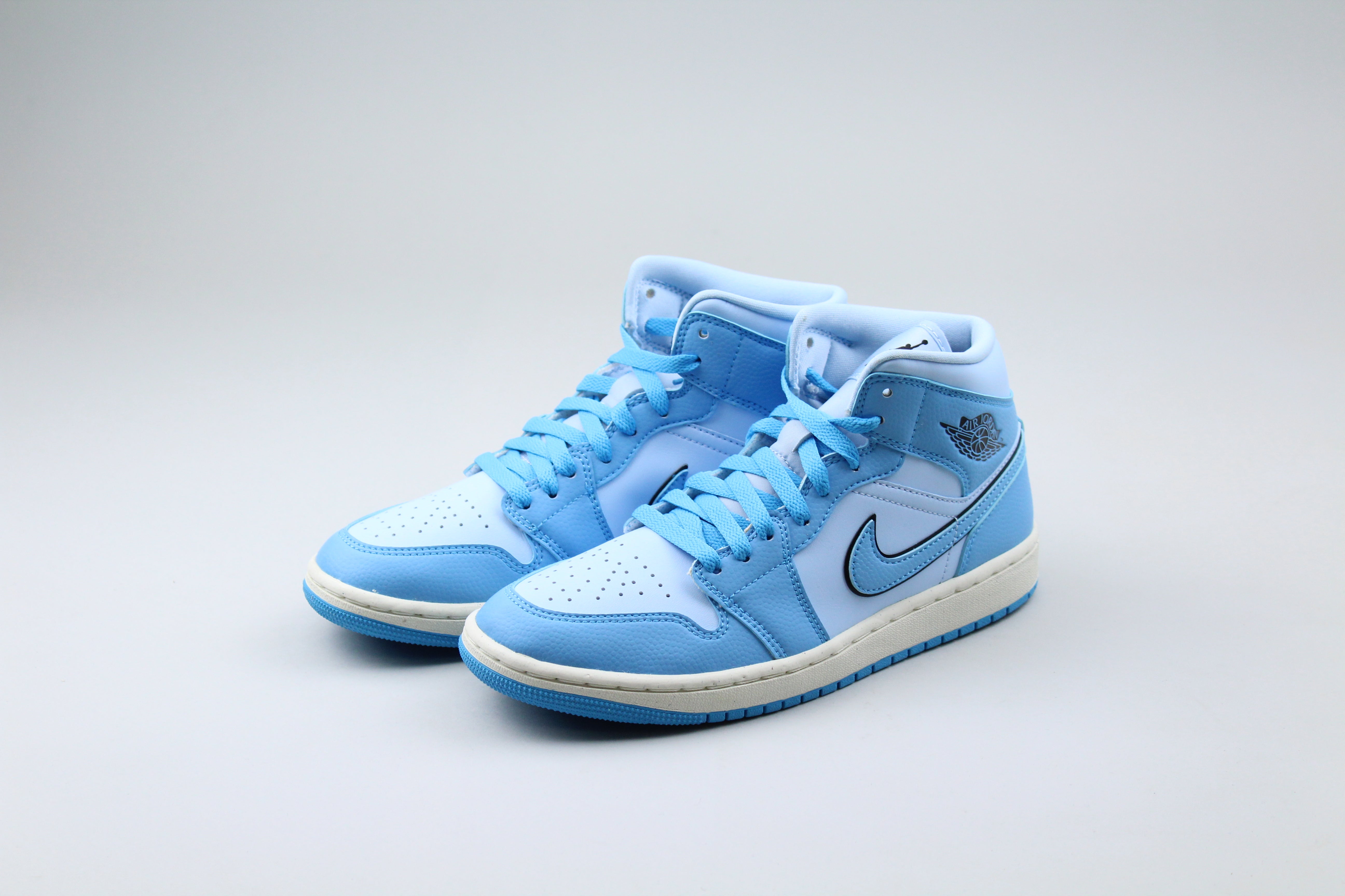 Jordan 1 Mid SE 'Ice Blue'-8582939279690-The Attic