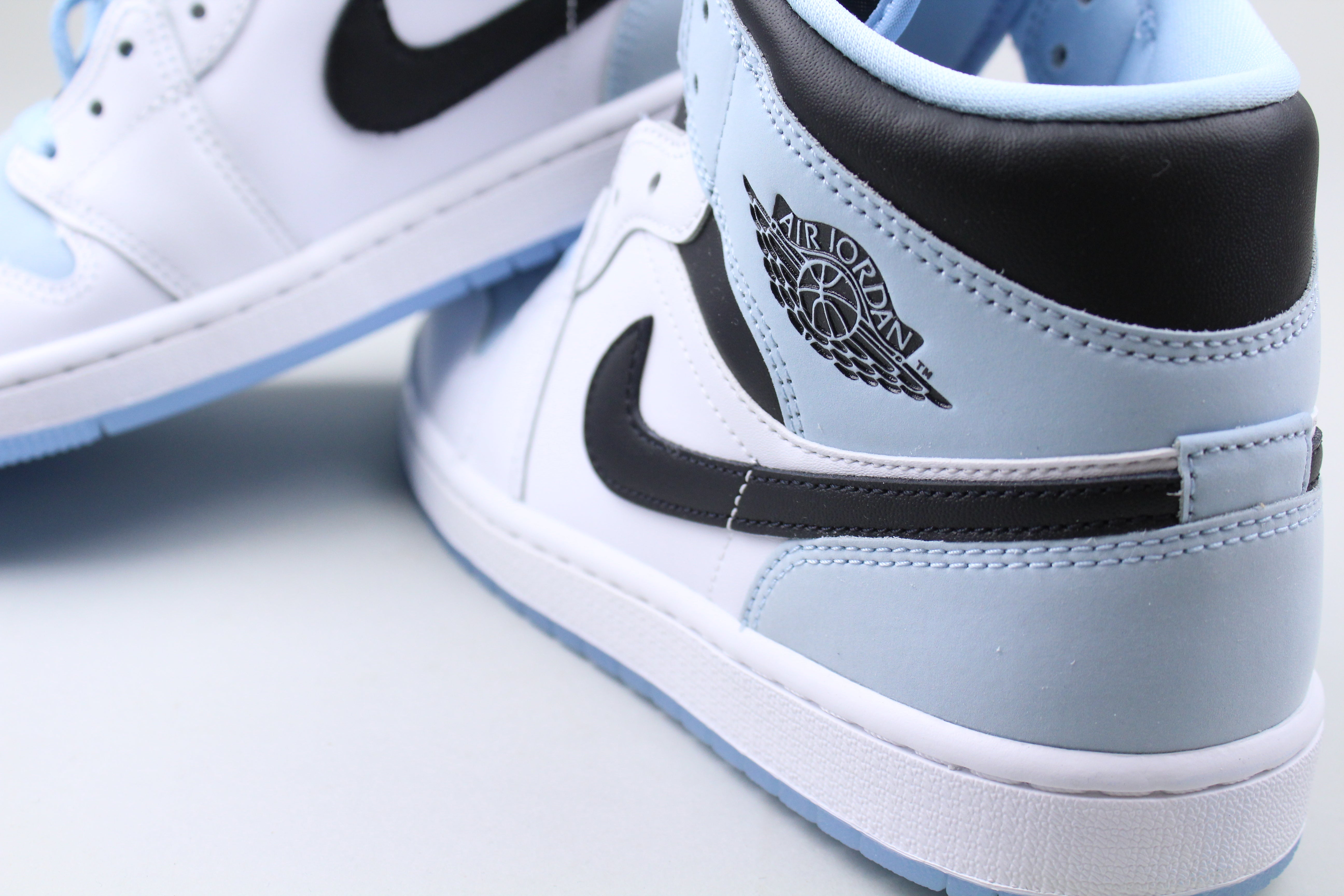 Jordan 1 Mid SE Ice Blue (2023)-8582943179082-The Attic
