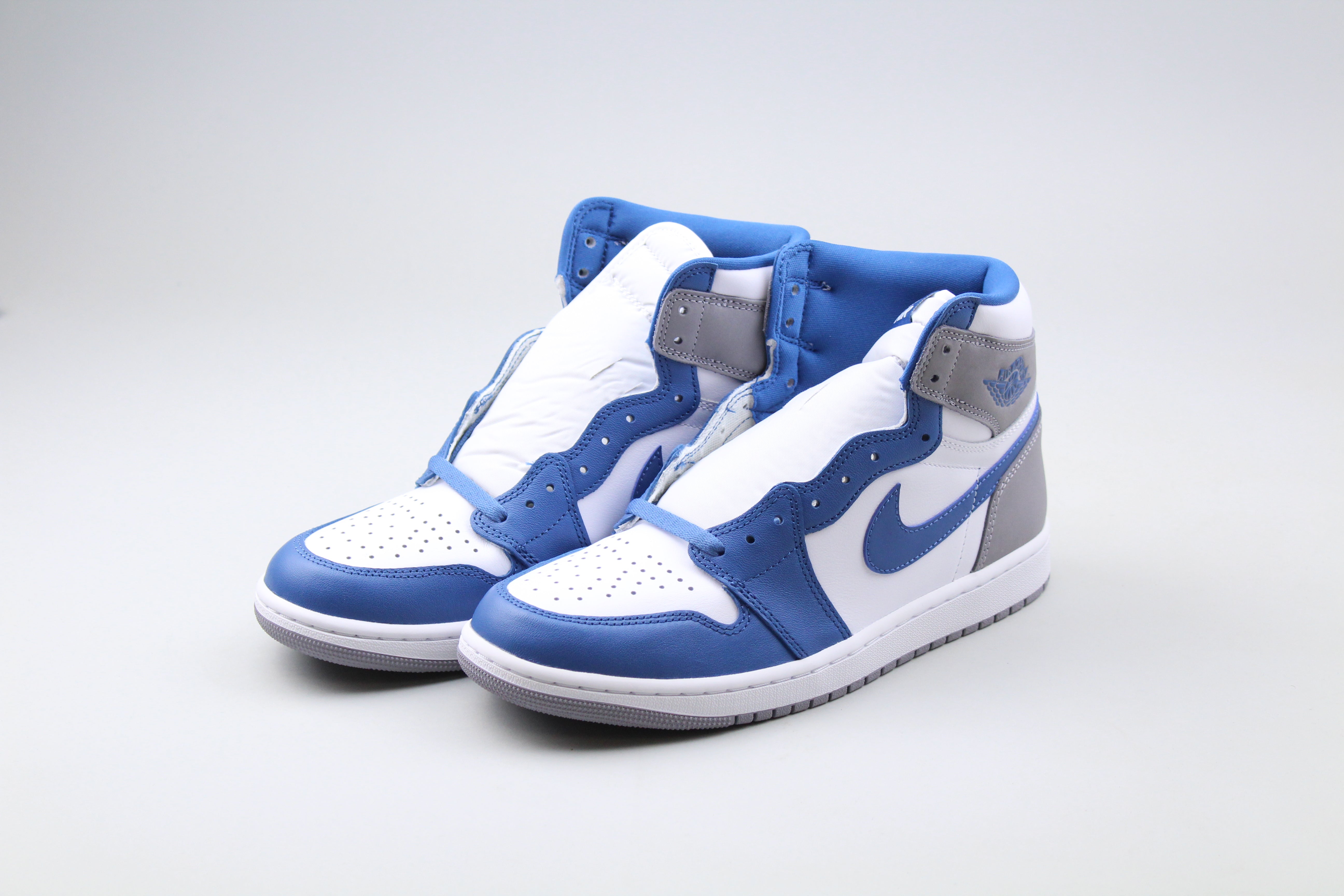 Jordan 1 Retro High OG 'True Blue'-8393496625482-The Attic
