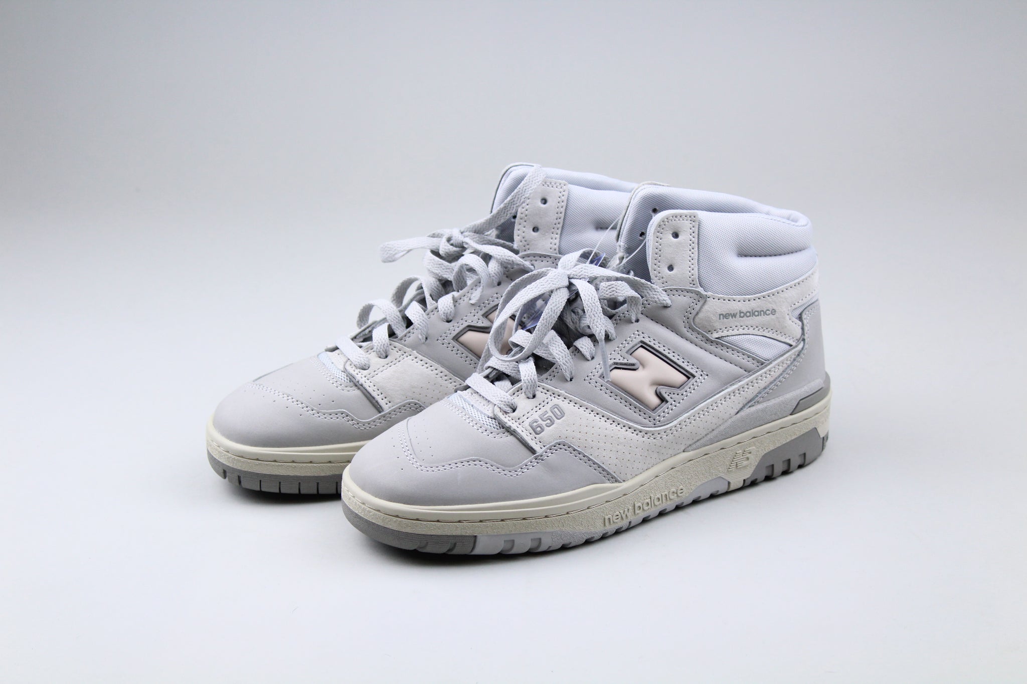 New Balance 650R  display picture 1