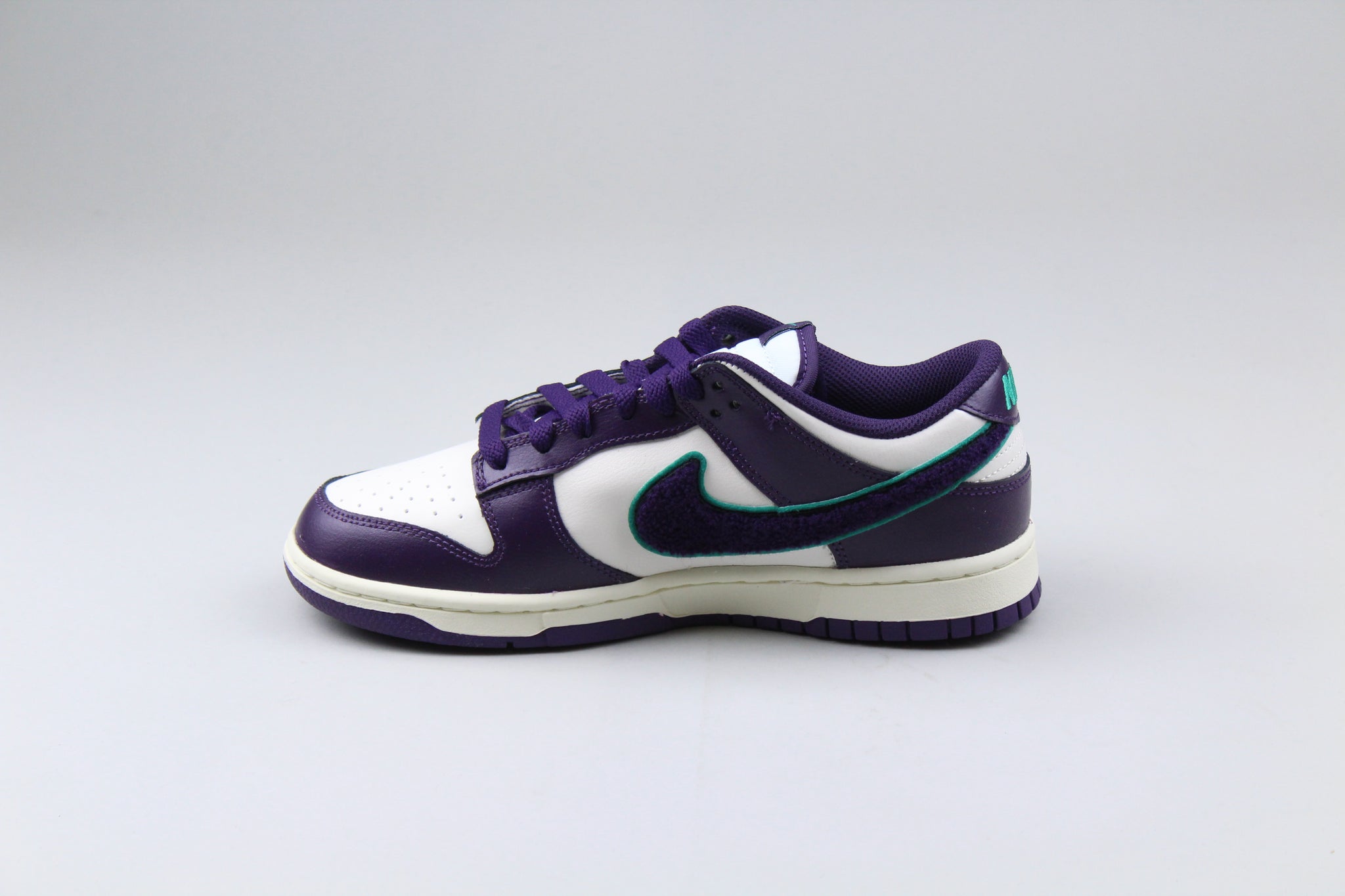 nike dunk chenille swoosh purple