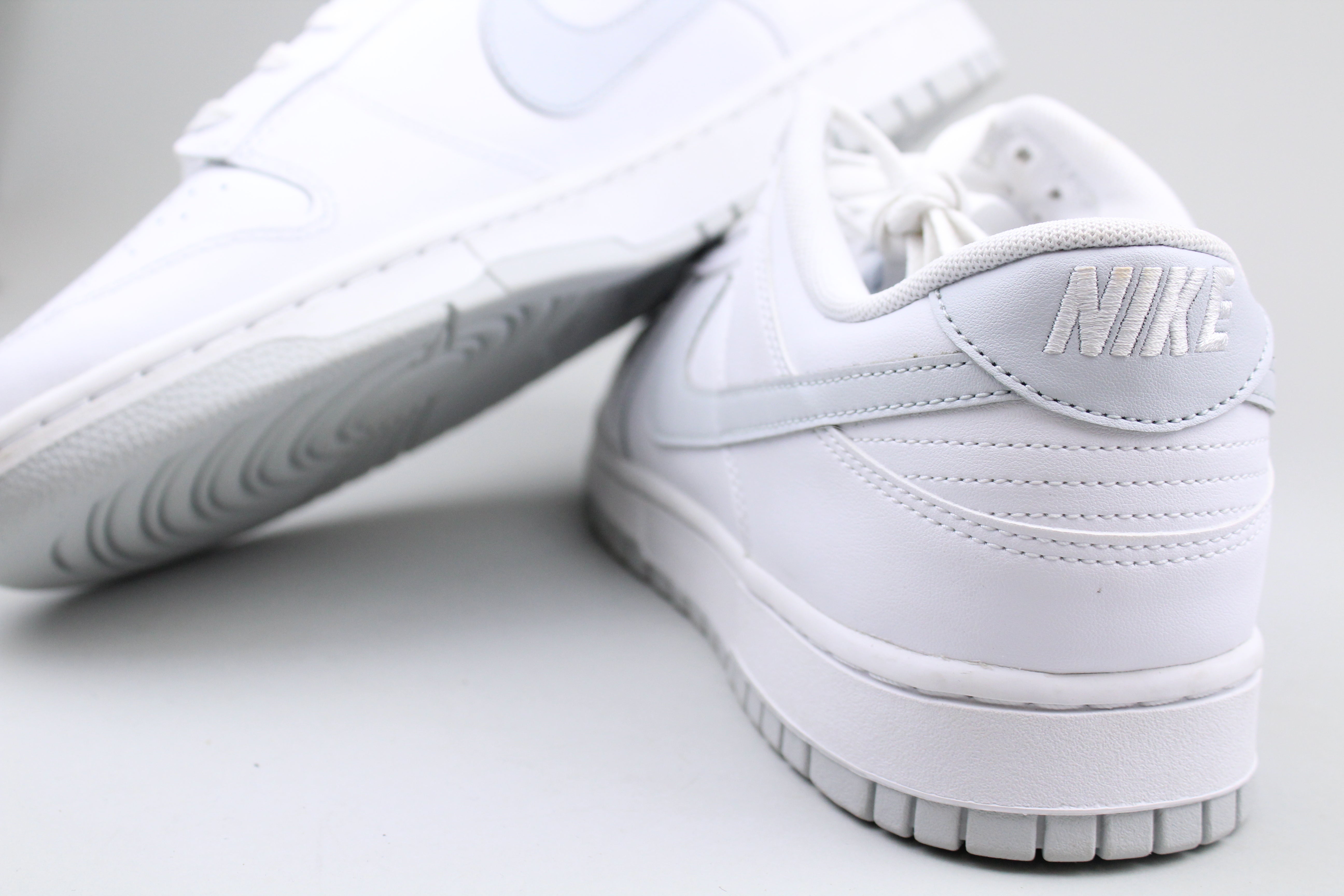 Nike Dunk Low 'Pure Platinum'-8636183740746-The Attic