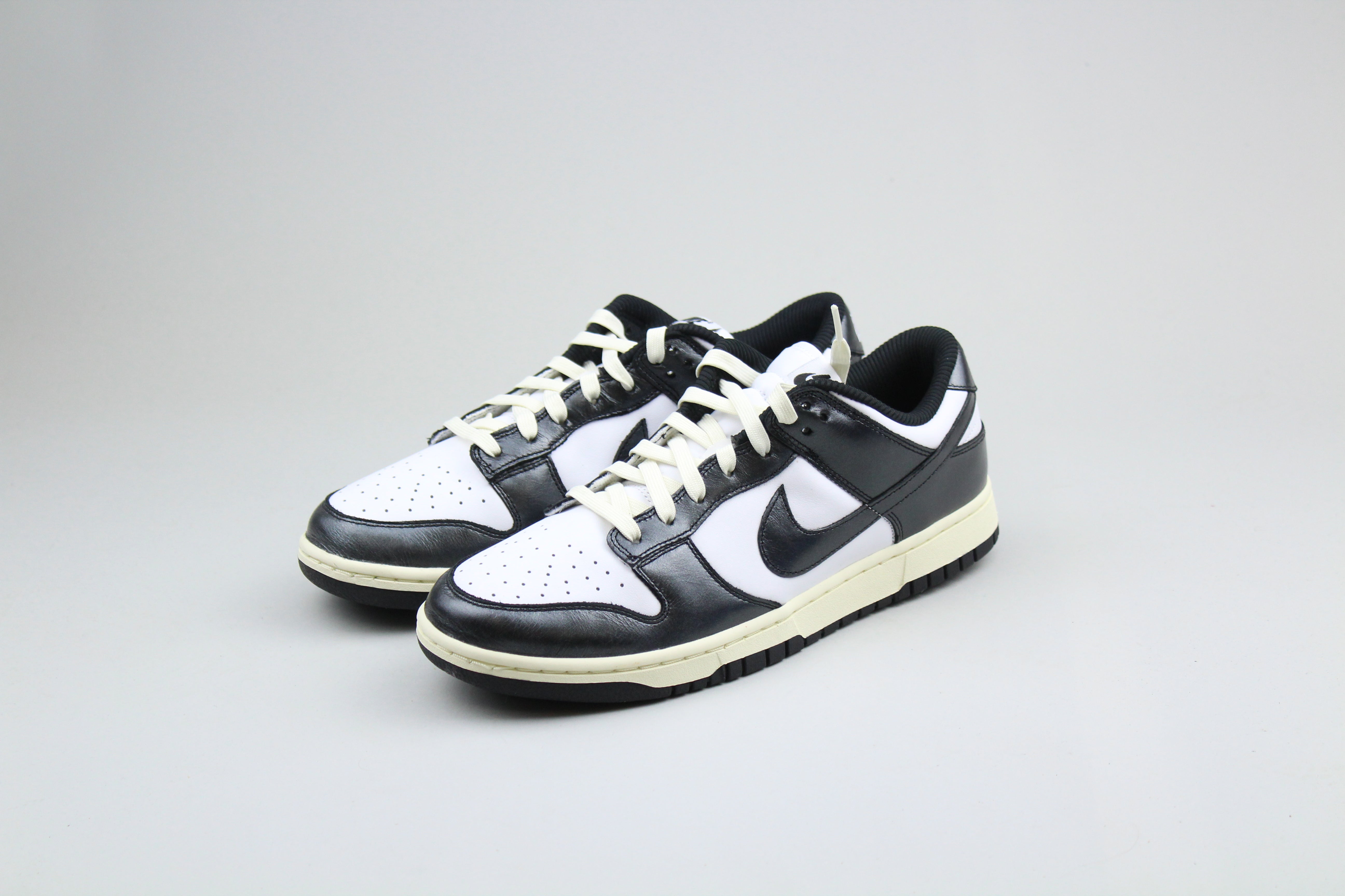Nike Dunk Low PRM 'Vintage Panda'-8642337472842-The Attic