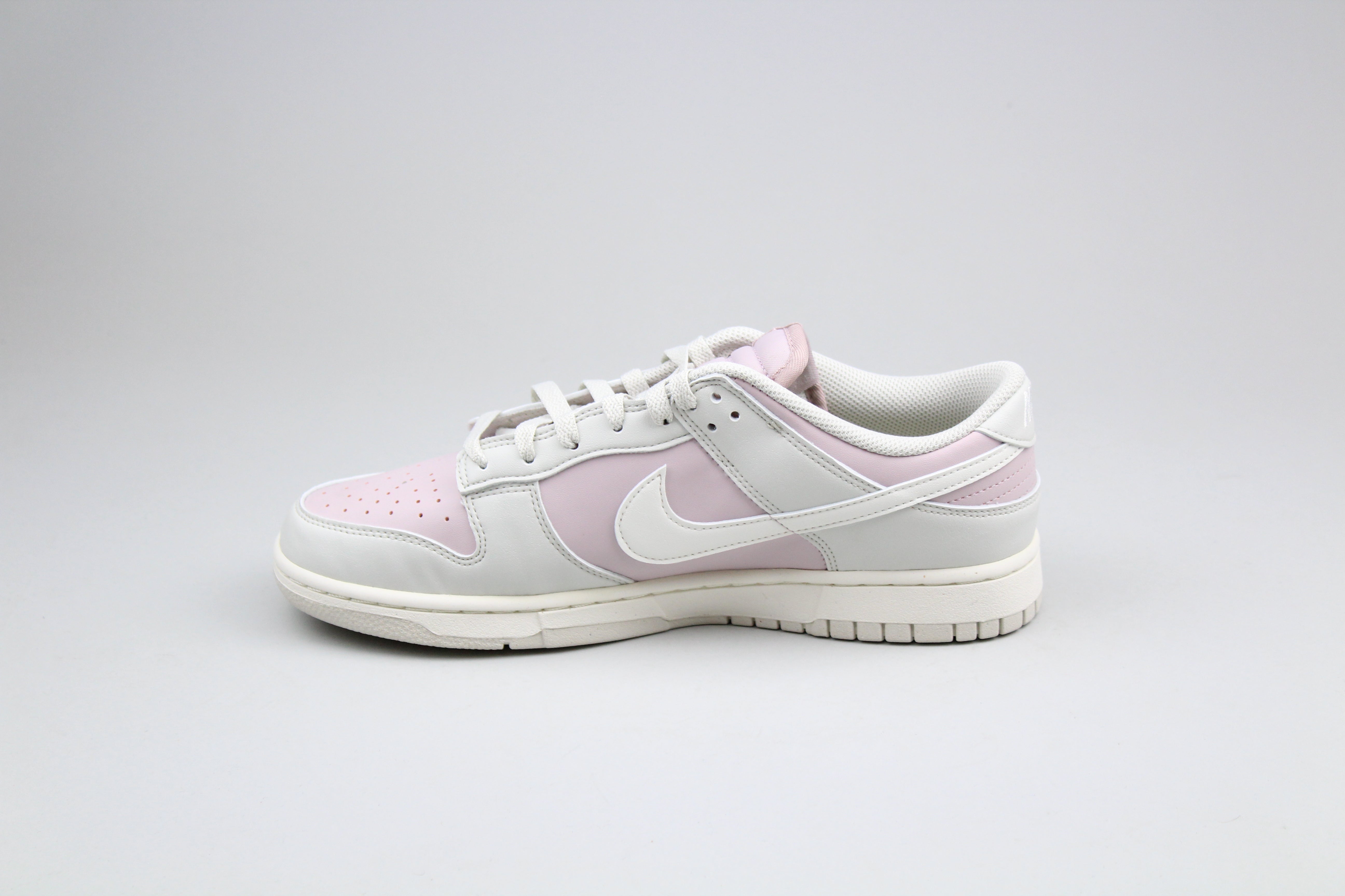 Nike Dunk Low 'Platinum Violet' (W)-8660368818506-The Attic