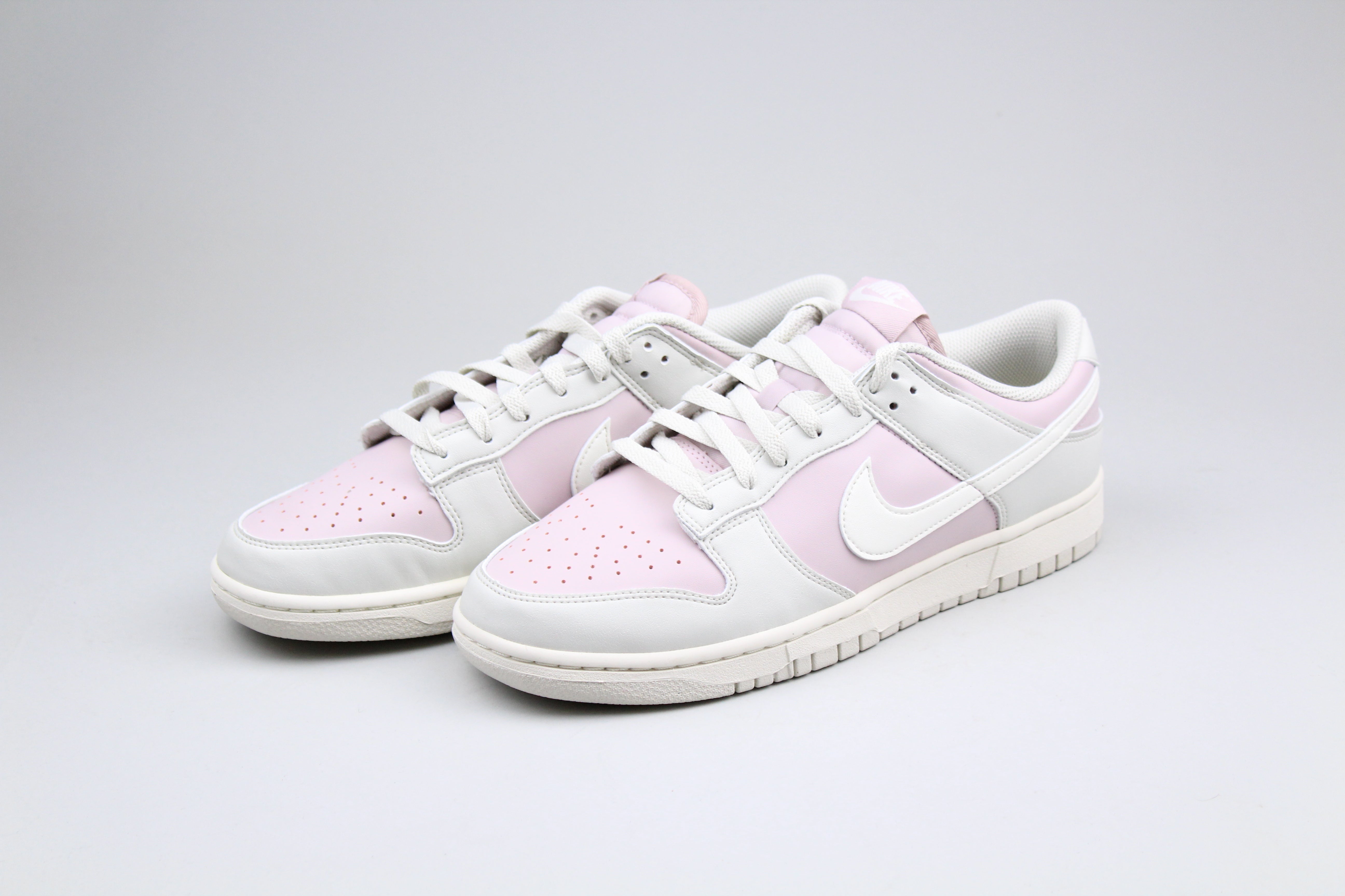 Nike Dunk Low 'Platinum Violet' (W)-8660368818506-The Attic