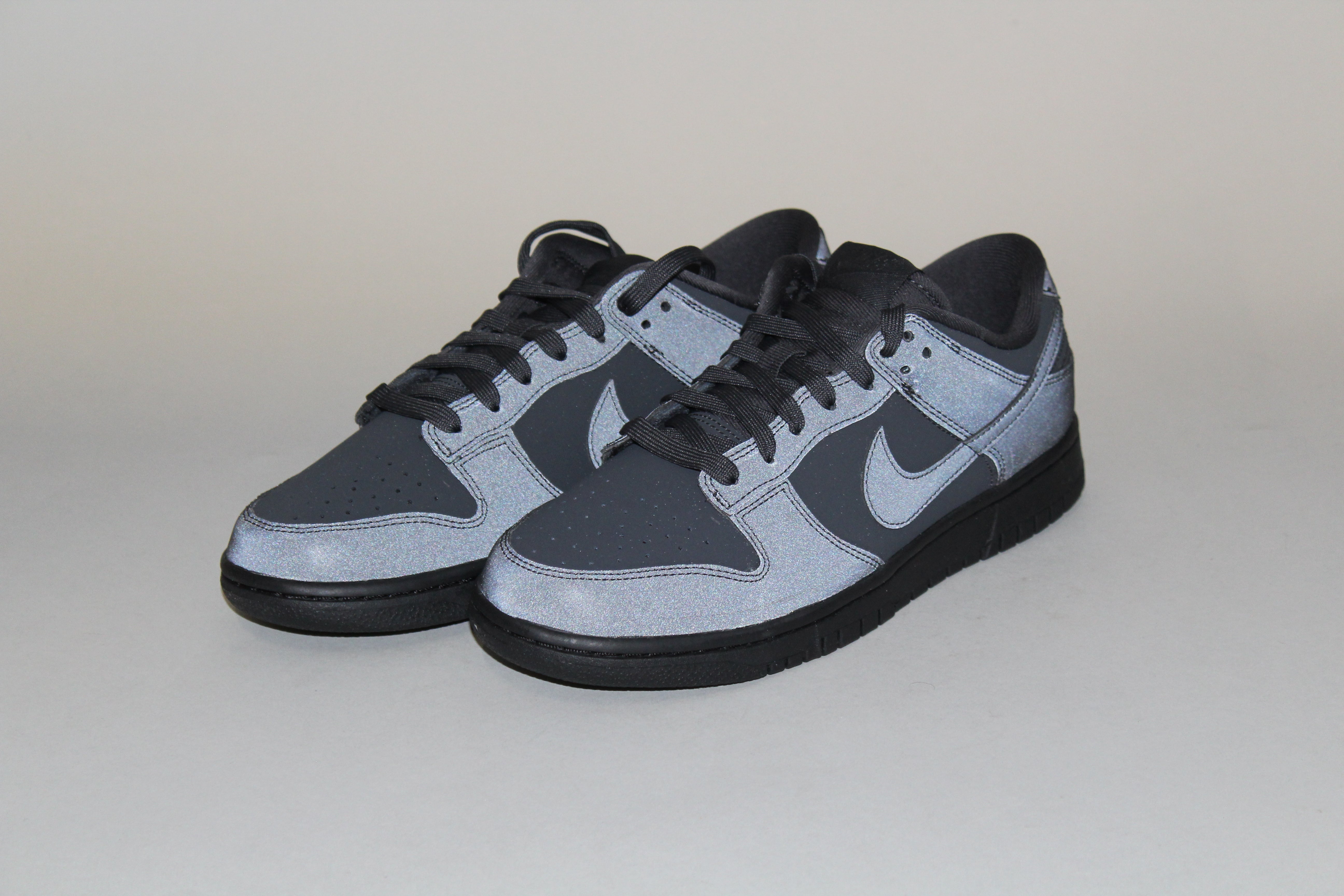 Nike Dunk Low 'Cyber Reflective'-8660371145034-The Attic