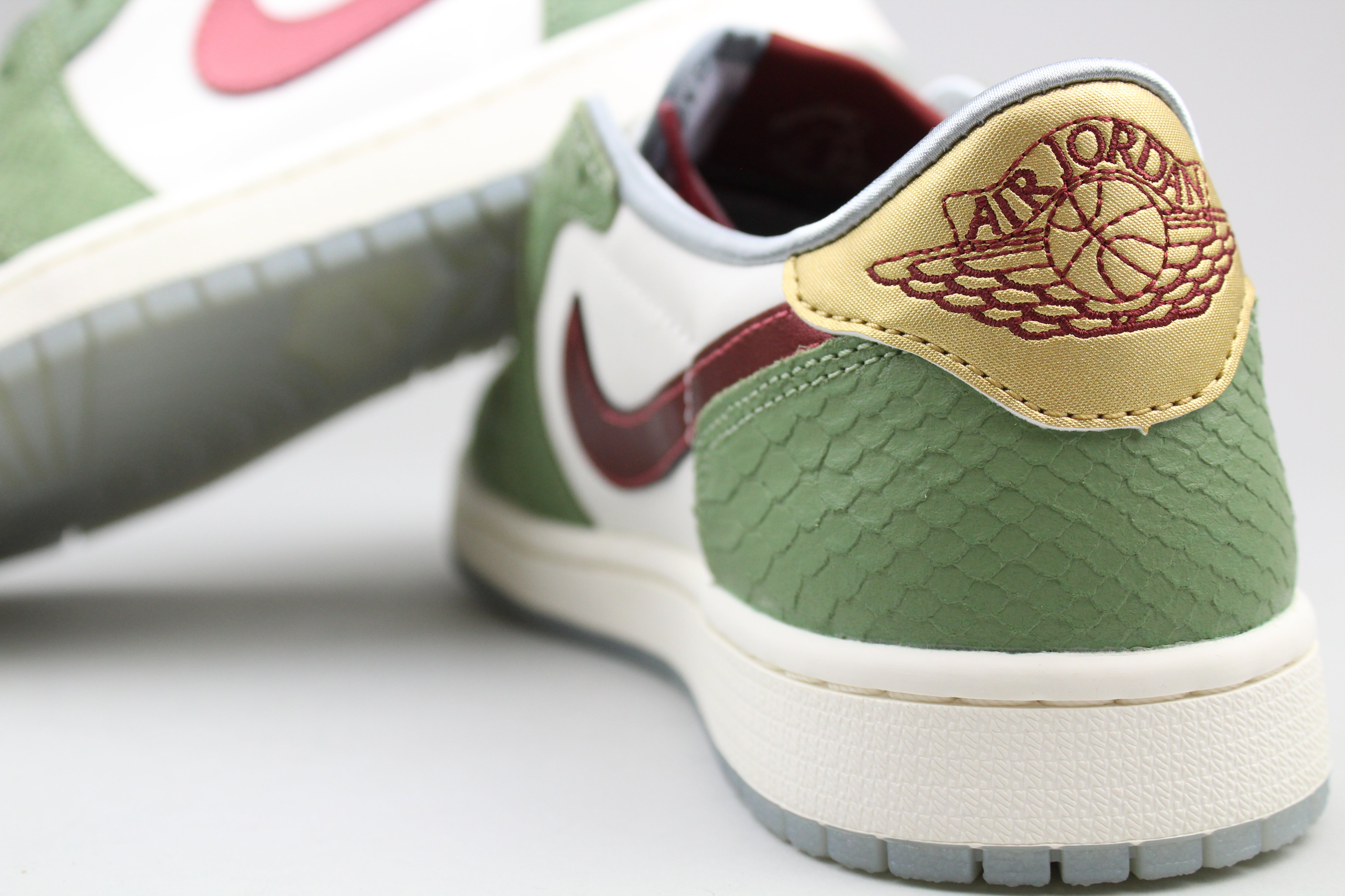 Jordan 1 Low 'Year Of The Dragon'-8660405584202-The Attic