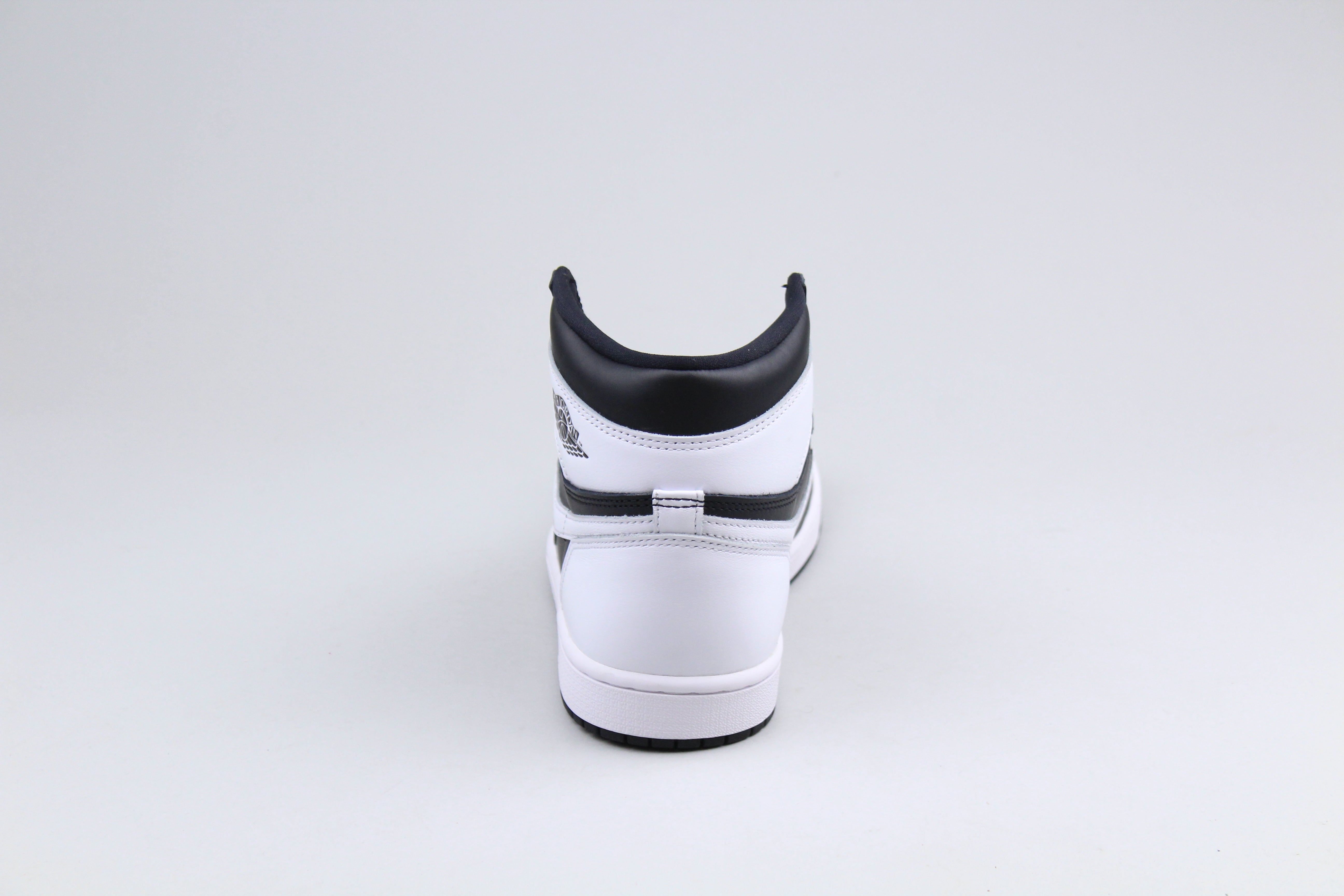 Jordan 1 High OG 'Reverse Panda'-8693914665290-The Attic