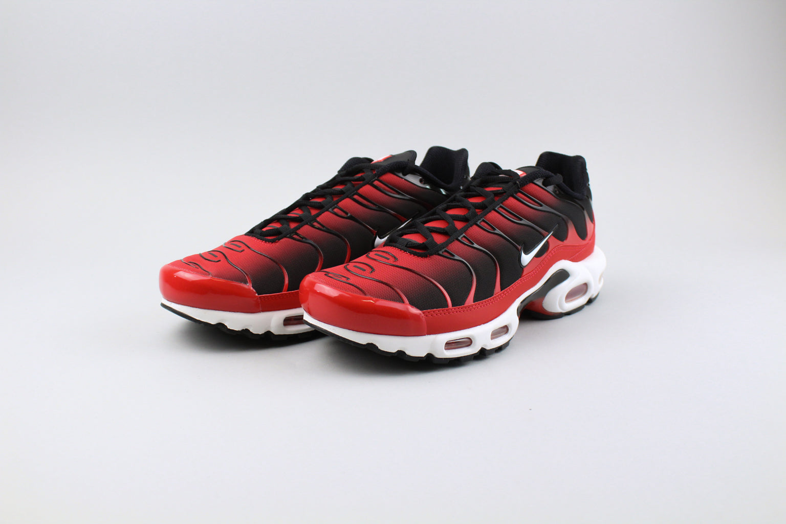 Nike Air Max Plus 'University Red'-8729172279626-The Attic