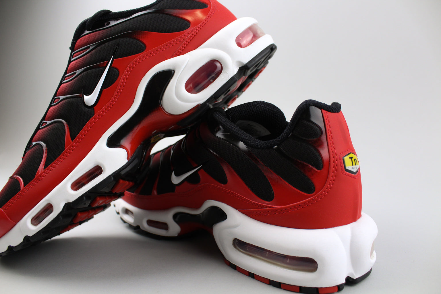 Nike Air Max Plus 'University Red'-8729172279626-The Attic