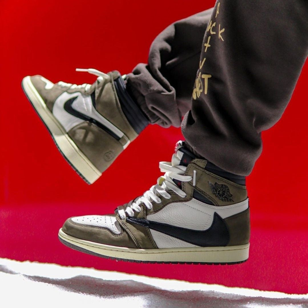 Travis Scott × Air Jordan 1 High Mocha Jordan 1 Retro High OG SP Travis Scott 'Mocha' – The Attic