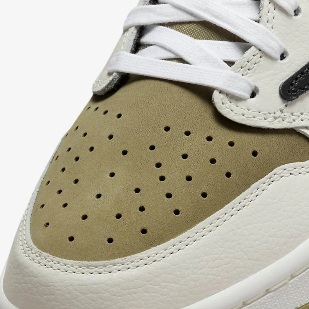 Jordan 1 Retro Low Golf Travis Scott 'Neutral Olive' photo 6