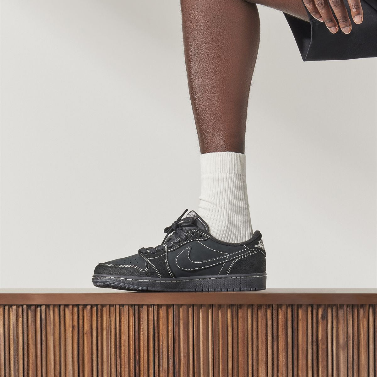 Jordan 1 Retro Low OG SP Travis Scott 'Black Phantom' – The Attic