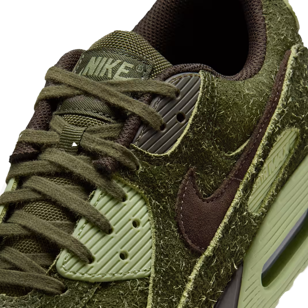 Nike Air Max 90 'Premium Skunk'