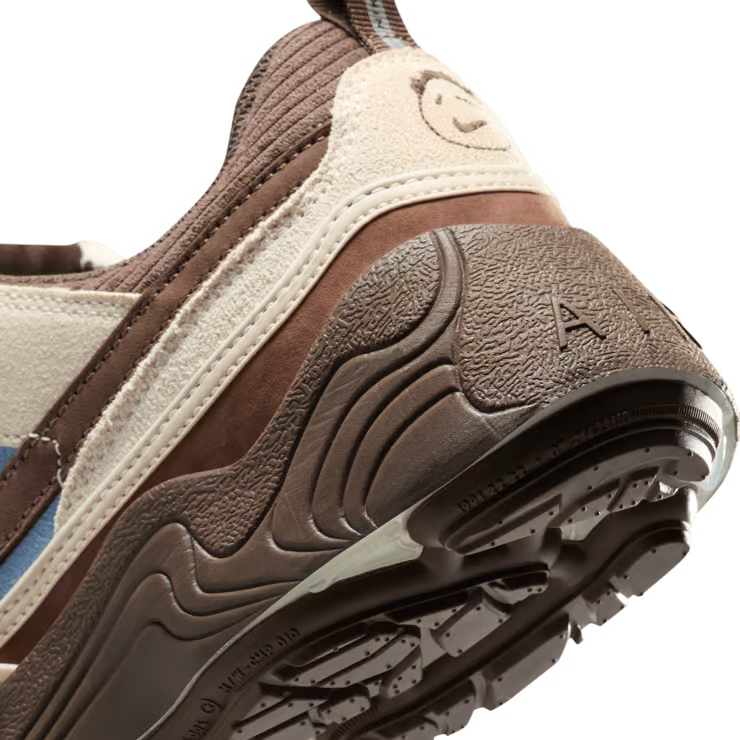 Nike Zoom Field Jaxx Travis Scott 'Leche Blue’