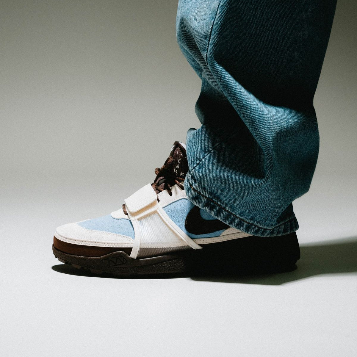 Nike Zoom Field Jaxx Travis Scott 'Leche Blue’