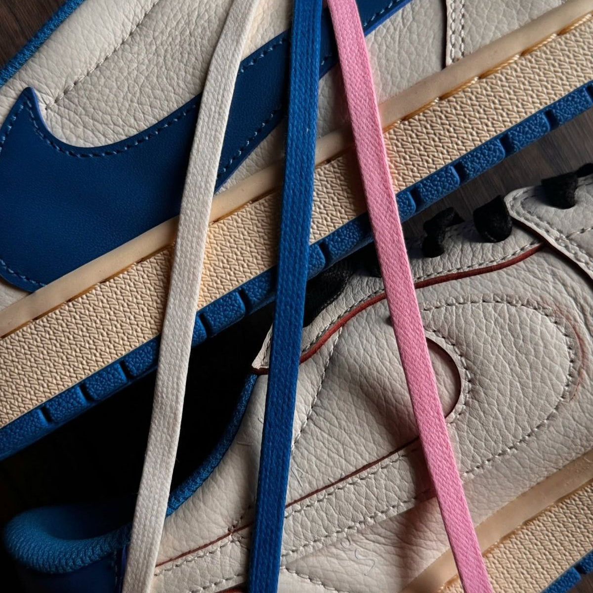 Travis Scott x fragment design x Air Jordan 1 Low OG 'Military Blue'