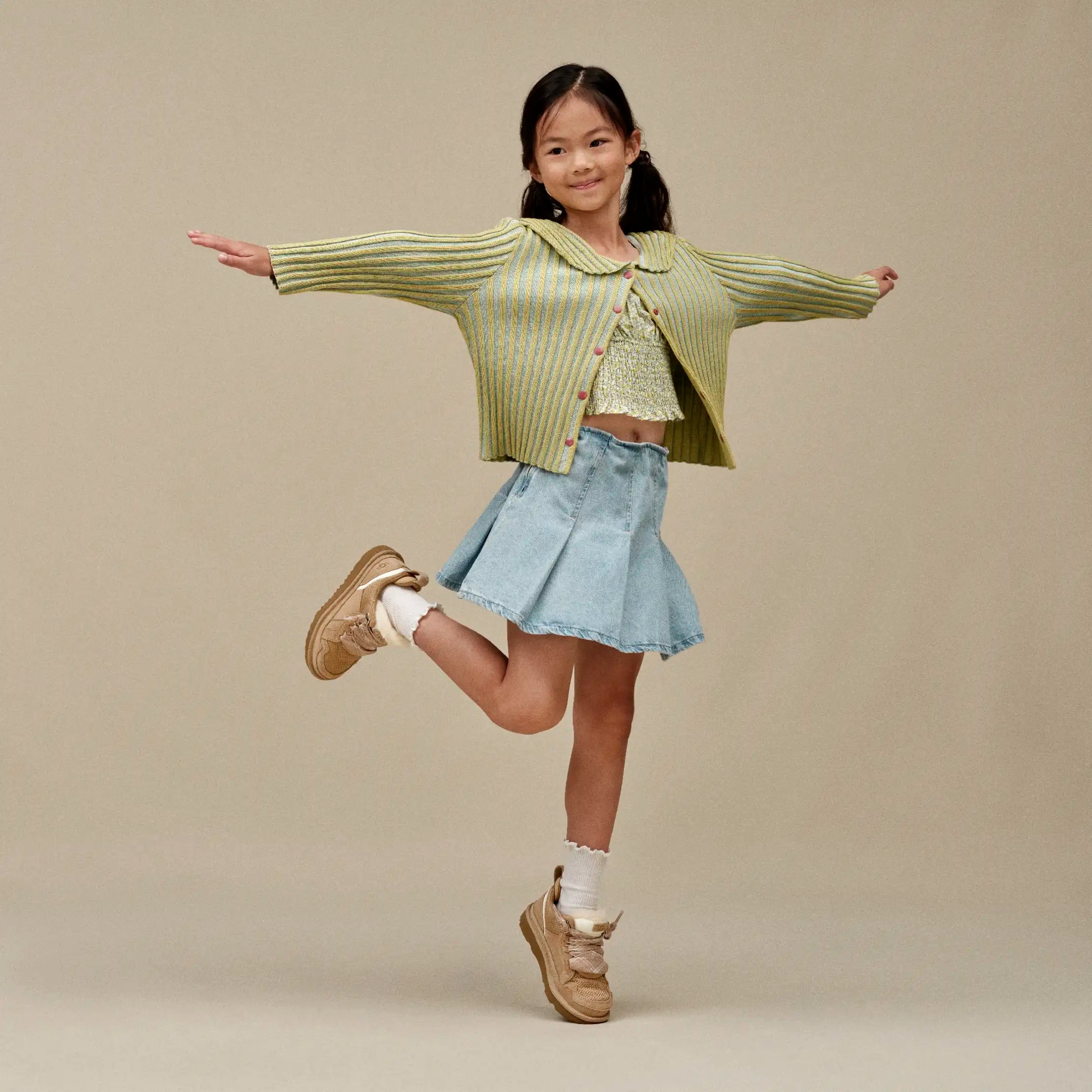 UGG Lowmel 'Sand' (Kids) photo 7