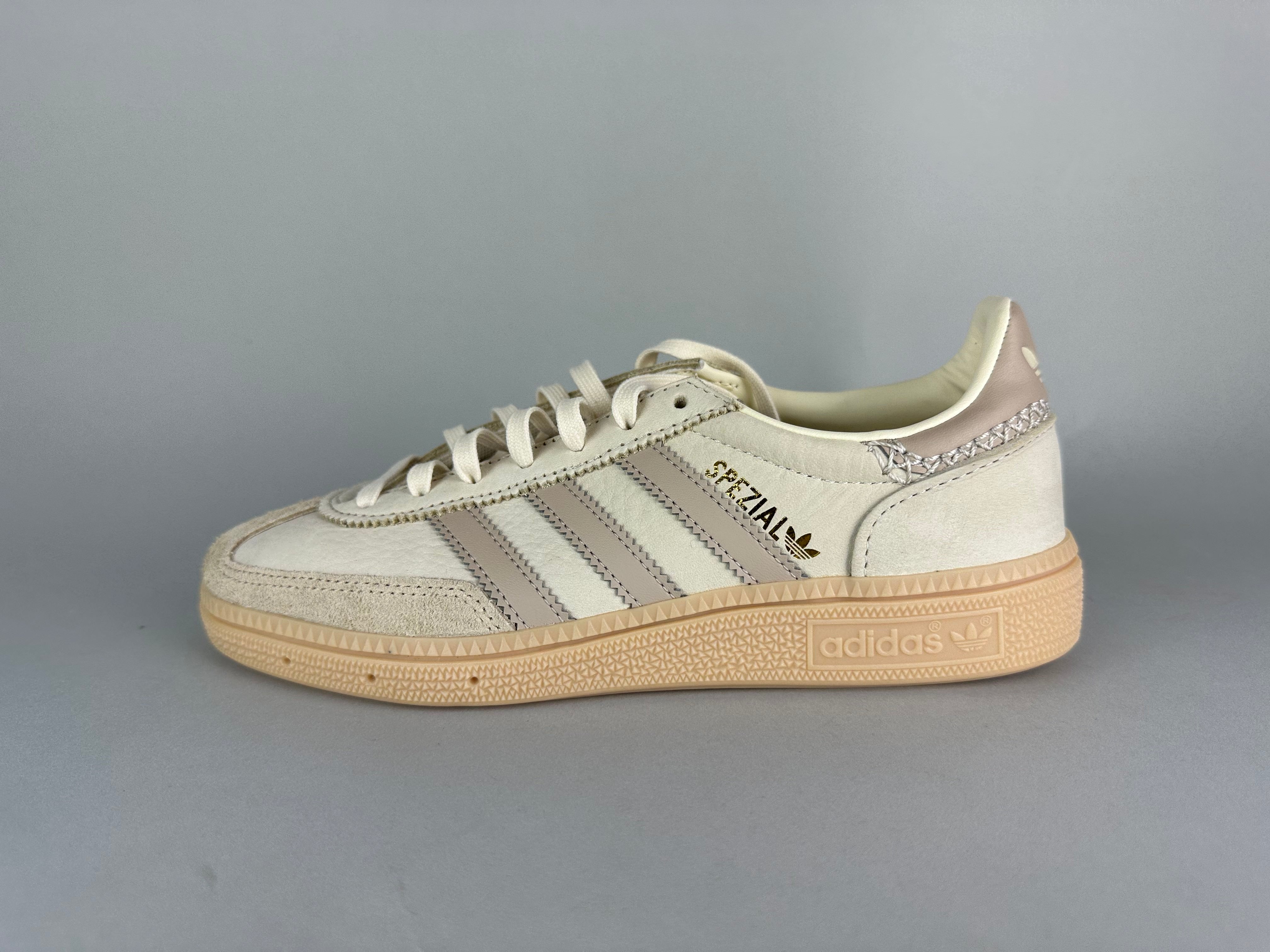 adidas Women's Handball Spezial 'Cream White Wonder Beige - Size 36 (ARCHIVE)