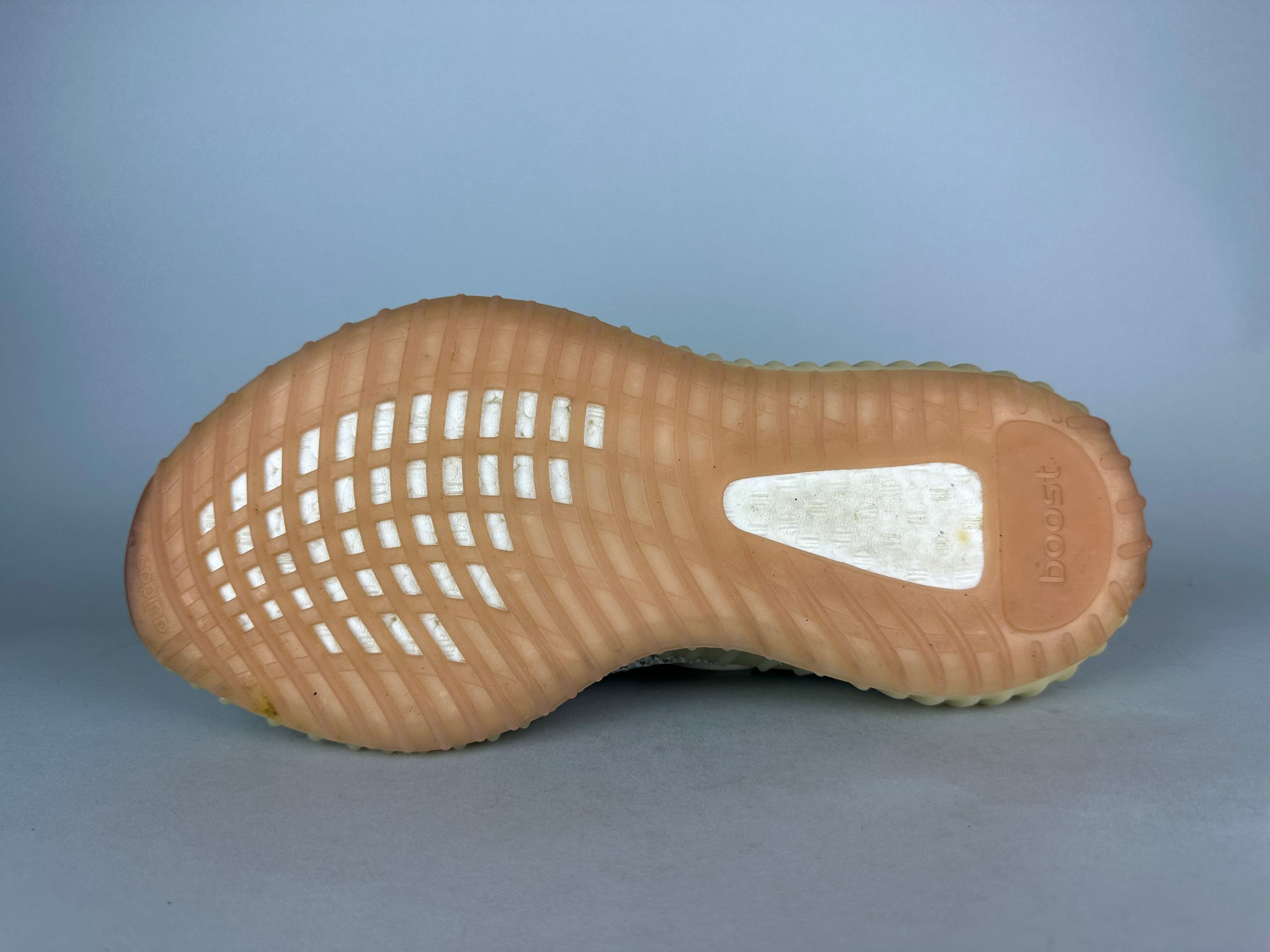 adidas Yeezy Boost 350 V2 'Citrin Non-Reflective' - Size 42 (ARCHIVE)
