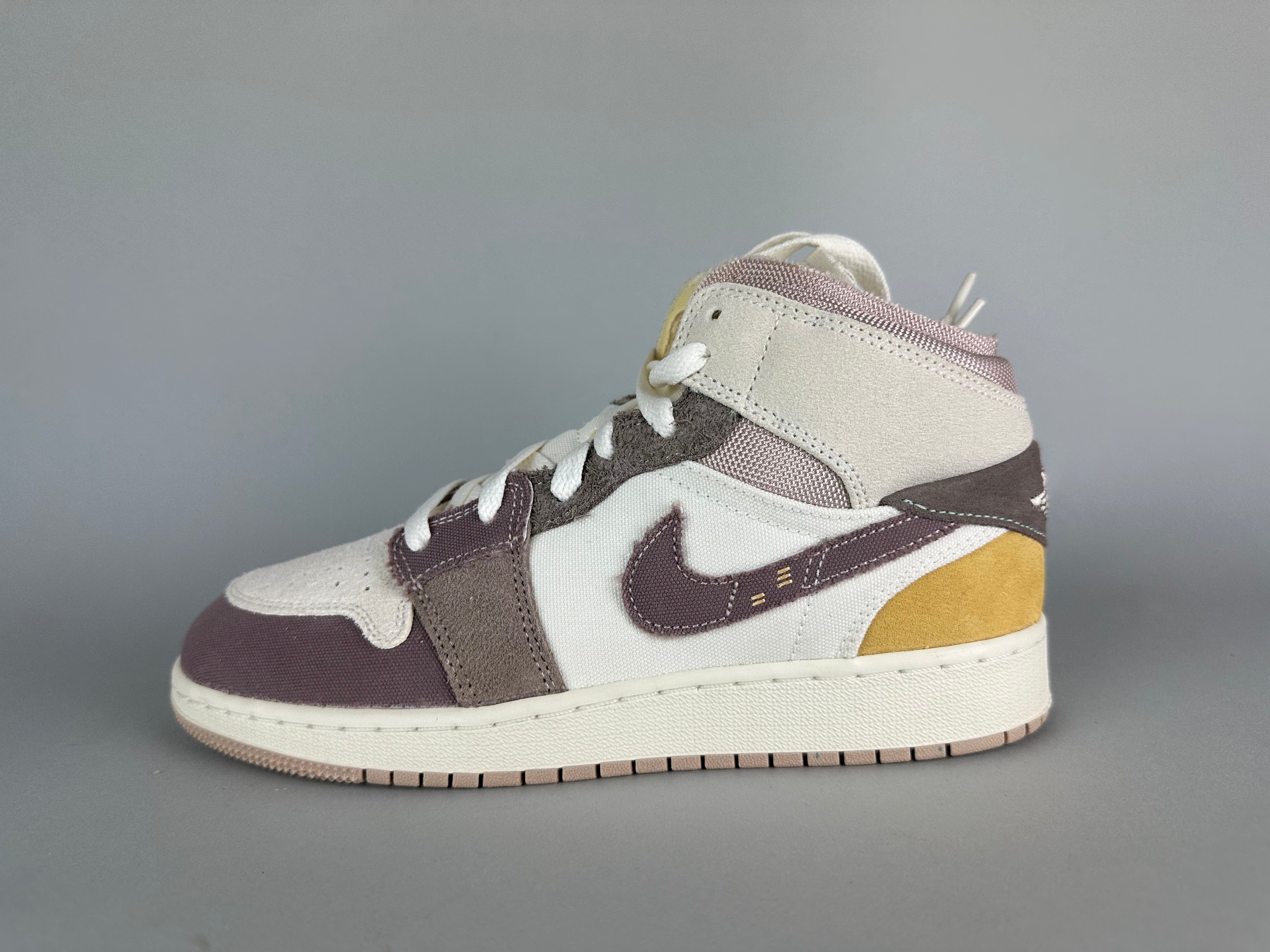 Air Jordan 1 Mid SE Craft GS 'Inside Out - Taupe Haze' - Size 38 (ARCHIVE)